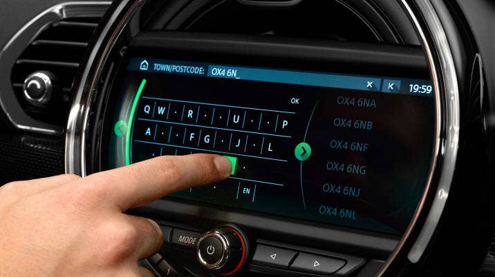 Mini John Cooper Works Clubman ALL4 infotainment screen