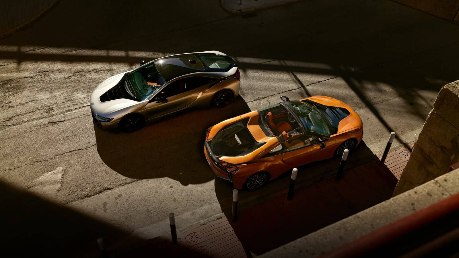 <p>Two of a kind: the BMW i8 Coupe and i8 Roadster are the icons of an exciting electrified future.</p>