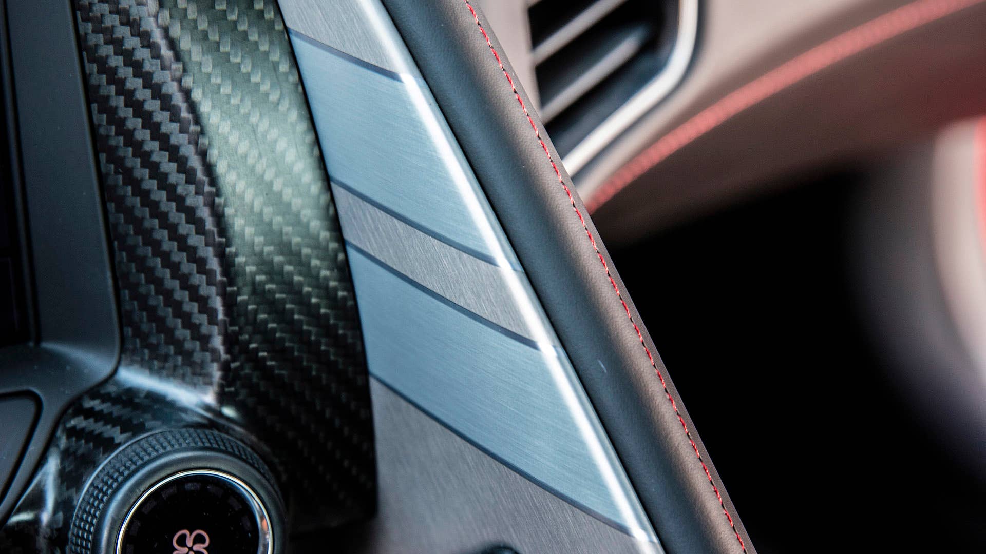 2017 Chevrolet Corvette Grand Sport interior trim