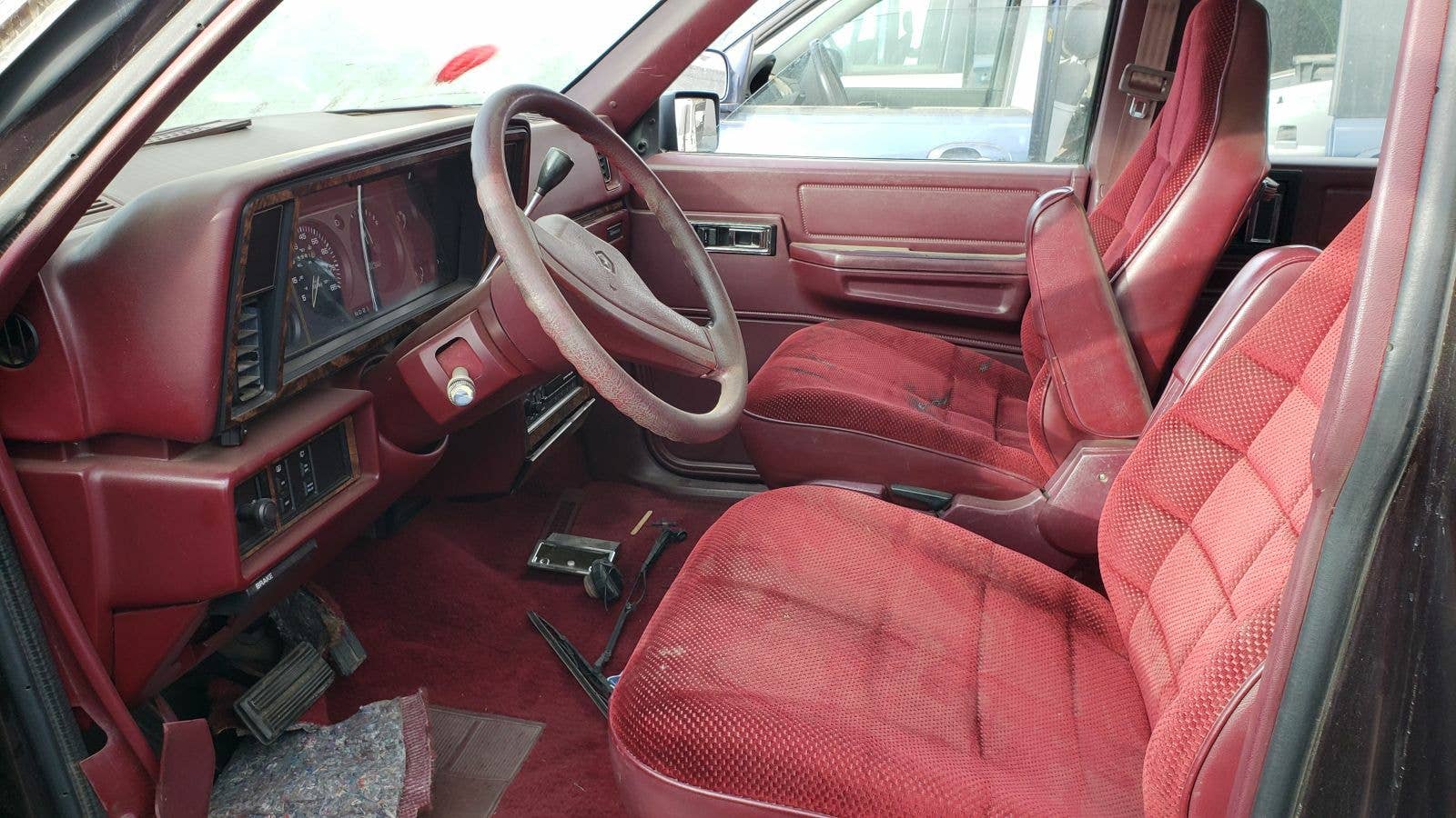 Junked 1990 Plymouth Voyager Turbo
