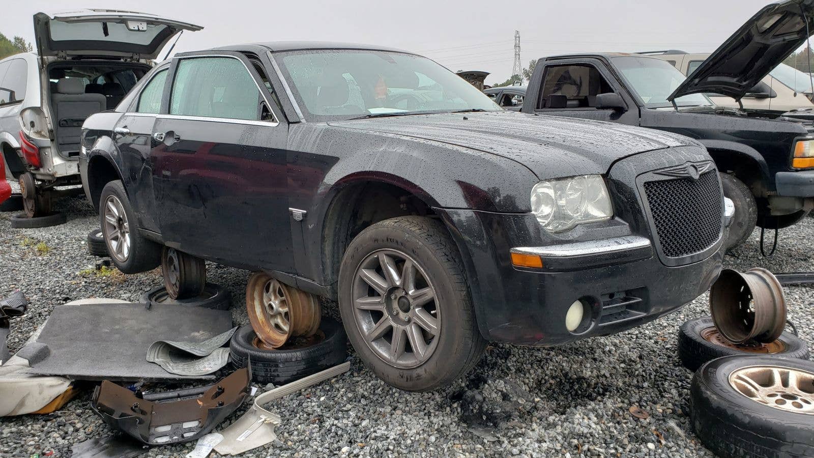 Junked 2006 Chrysler 300C