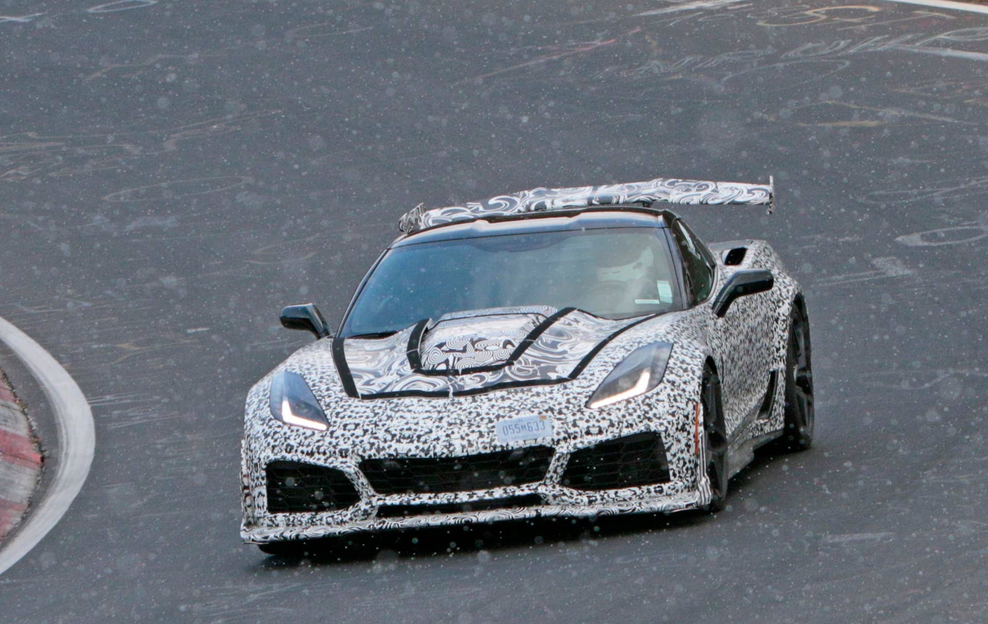 2018 chevy corvette zr1 snow