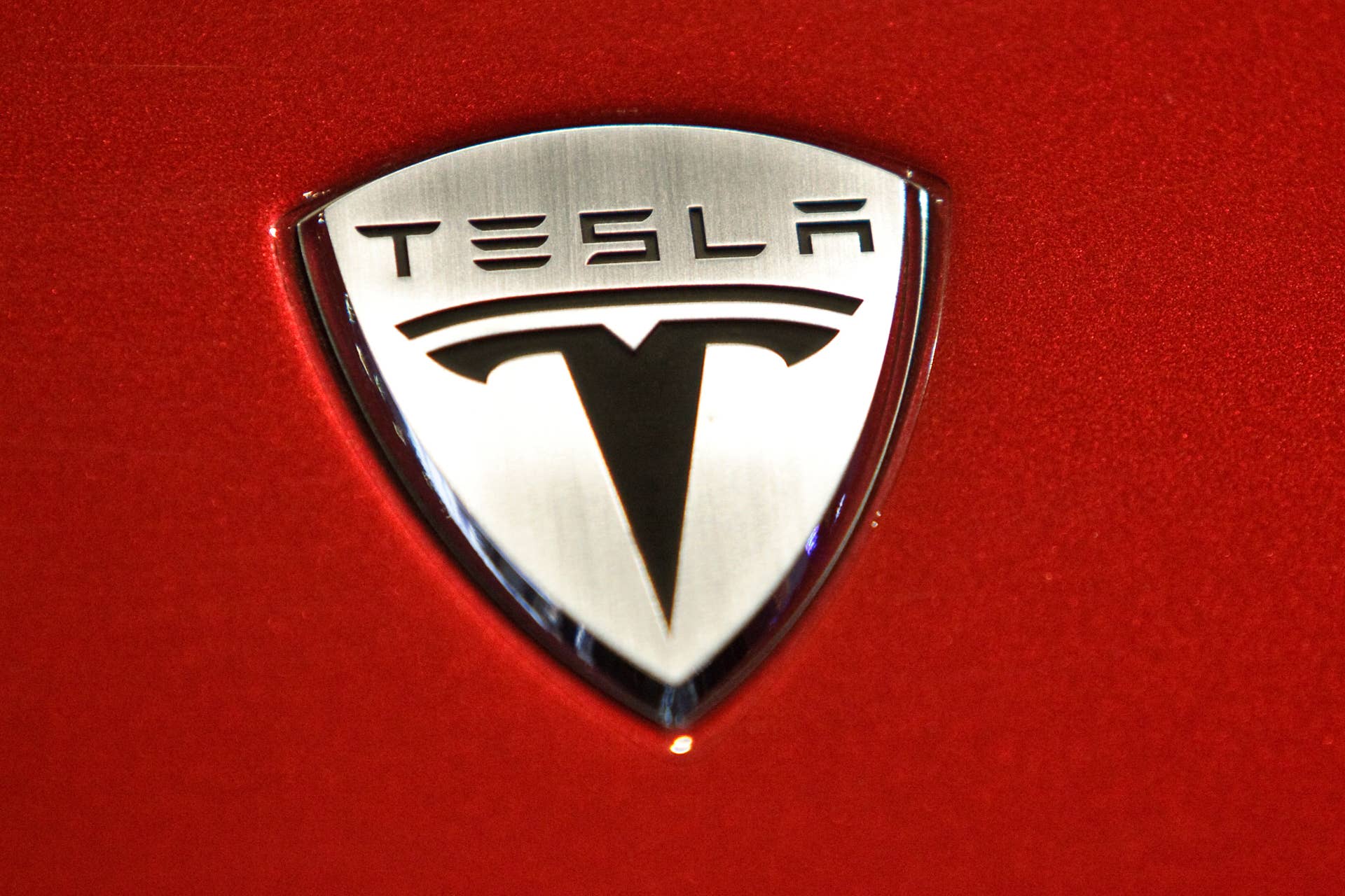 Tesla Roadster badge