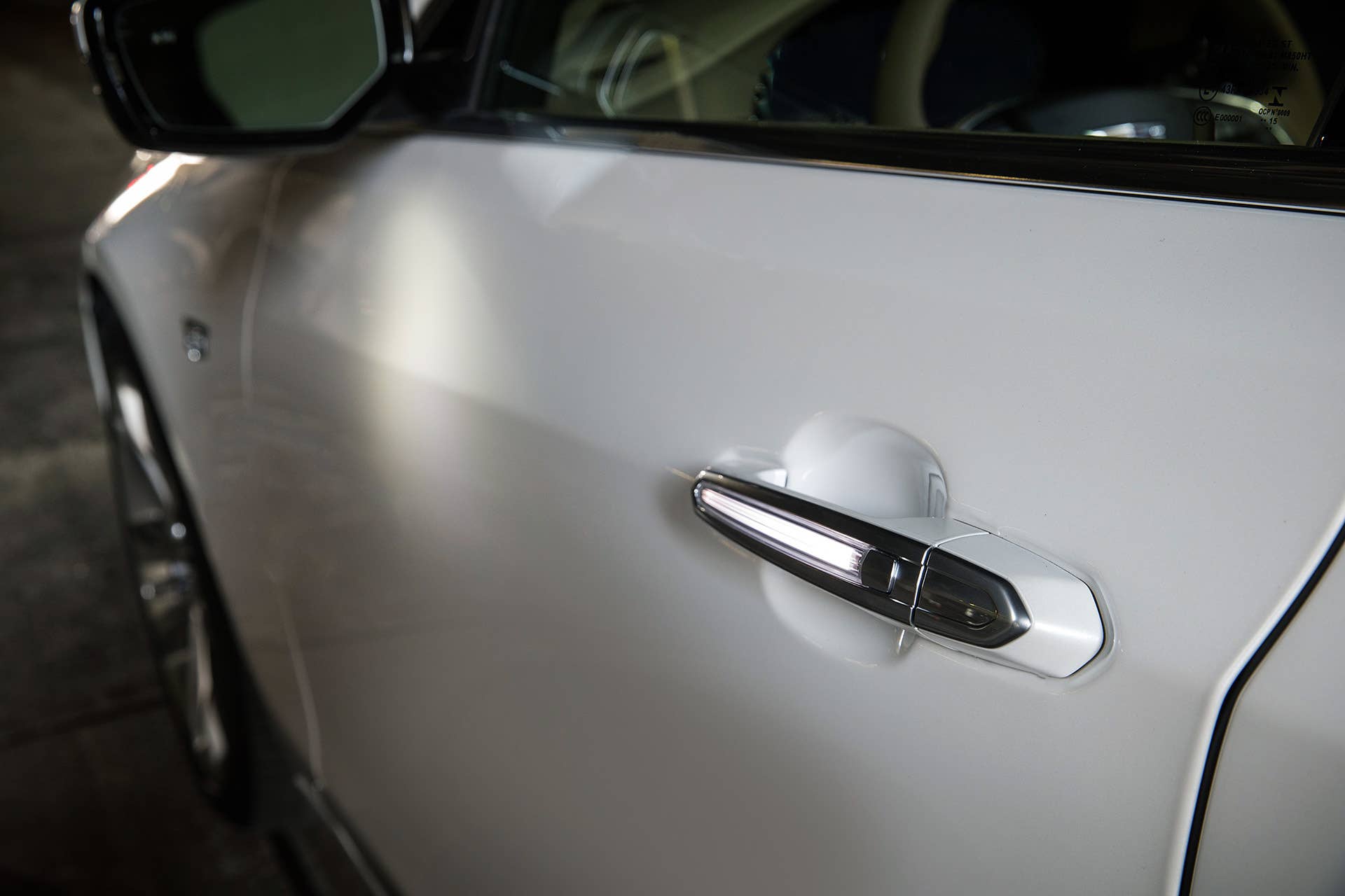 2016 Cadillac CT6 door handle
