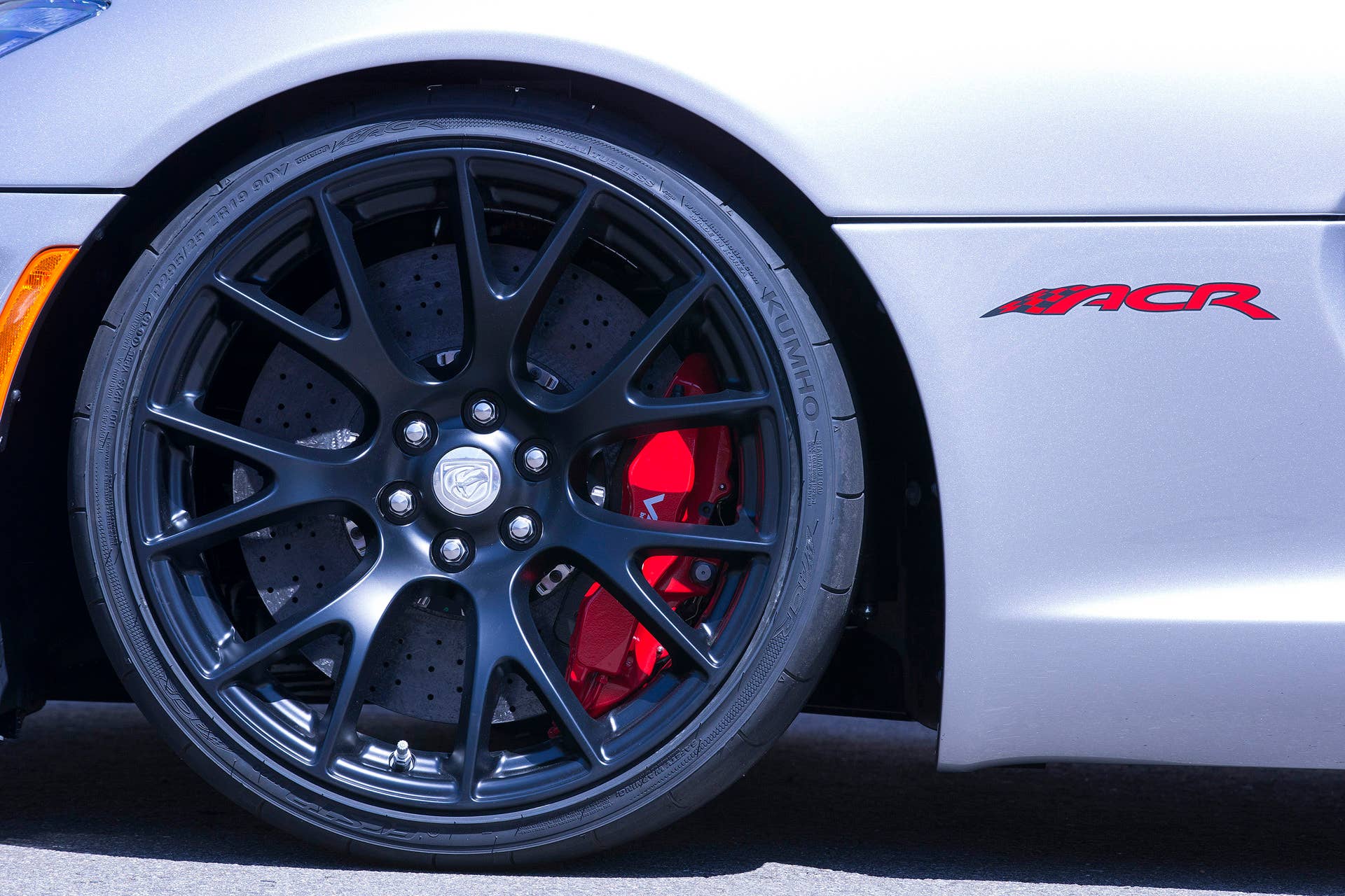acr badge viper wheel tire dodge