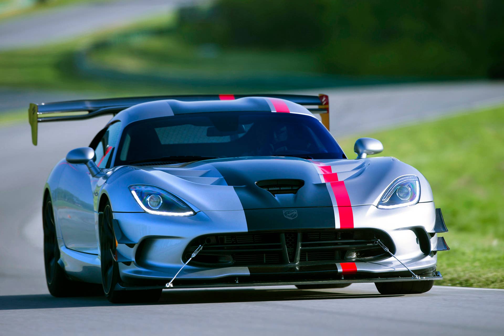 dodge acr viper 2016 track action