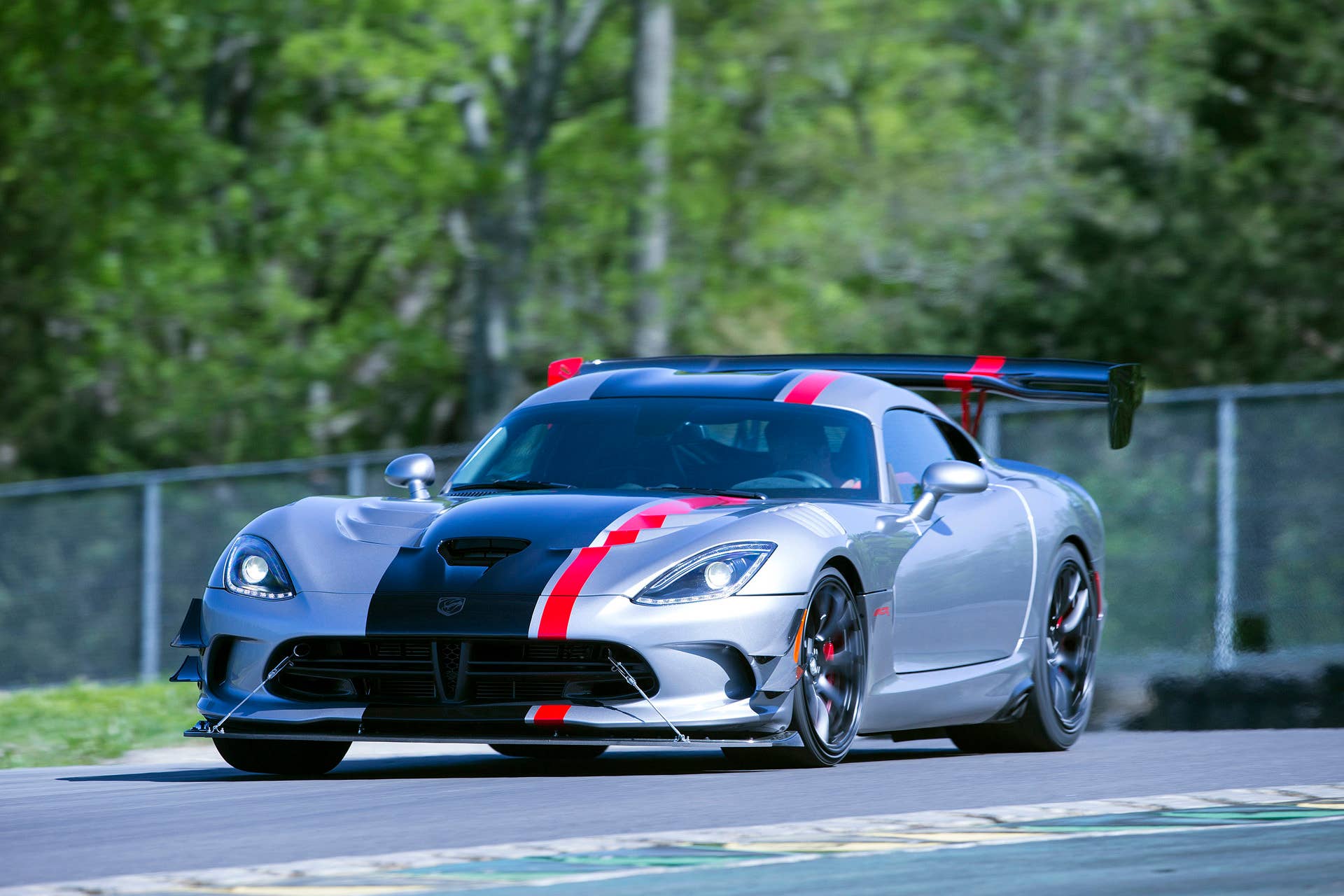 2016 action viper dodge turn speed