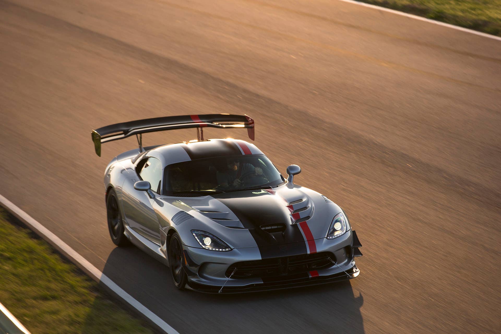 action speed dodge viper track acr
