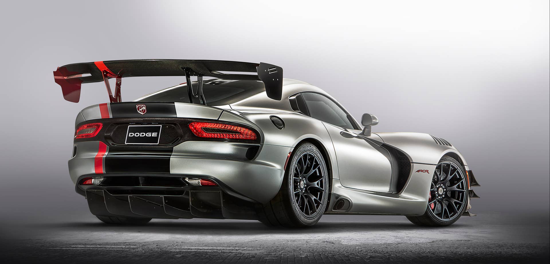viper dodge acr wing rear studio