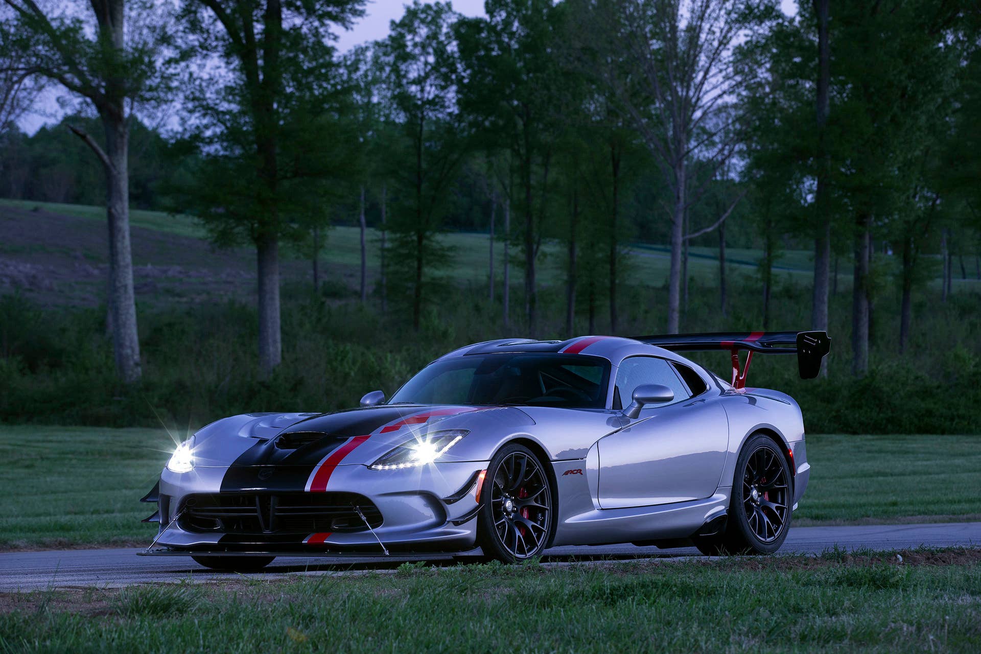 sunset dodge still viper track