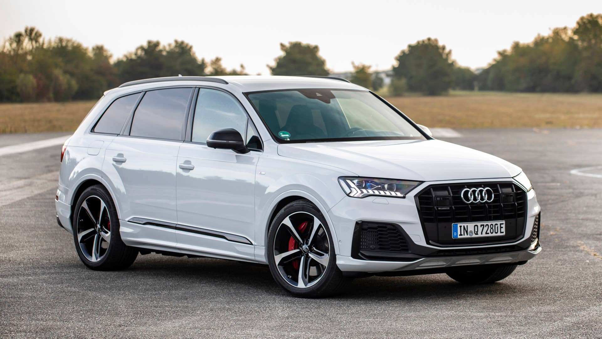 Audi Q7 TFSI e quattro Euro-spec