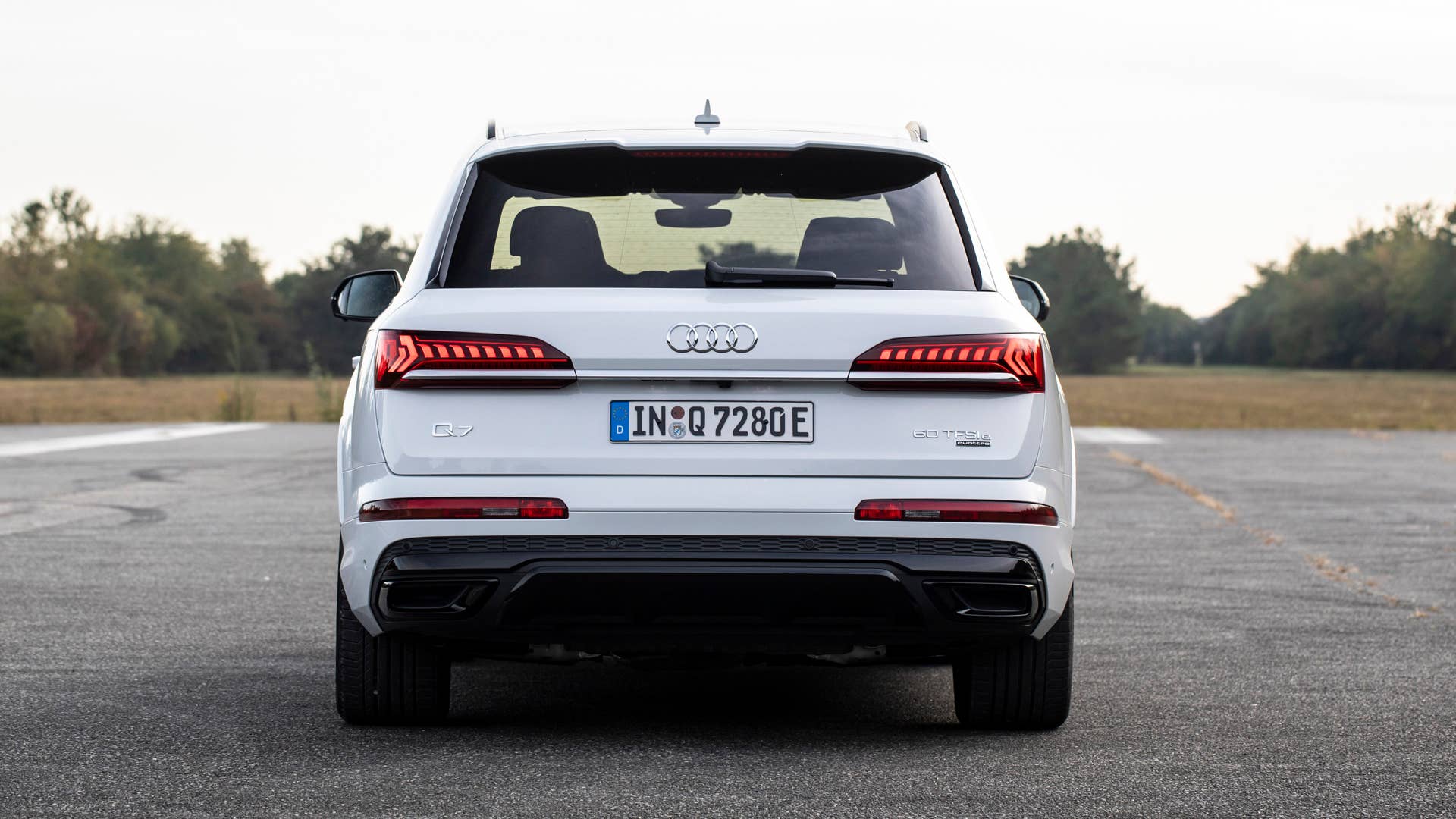 Audi Q7 TFSI e quattro Euro-spec
