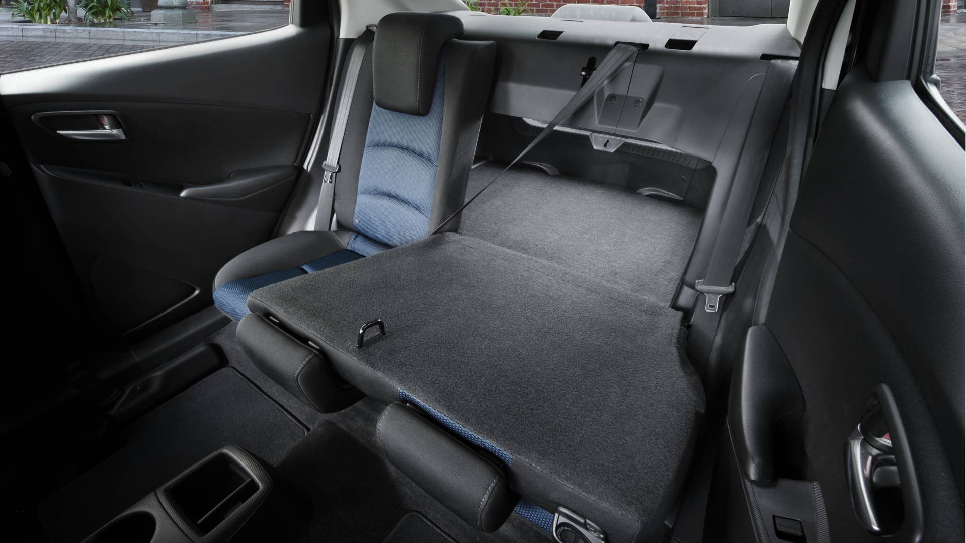 2017 Toyota Yaris iA