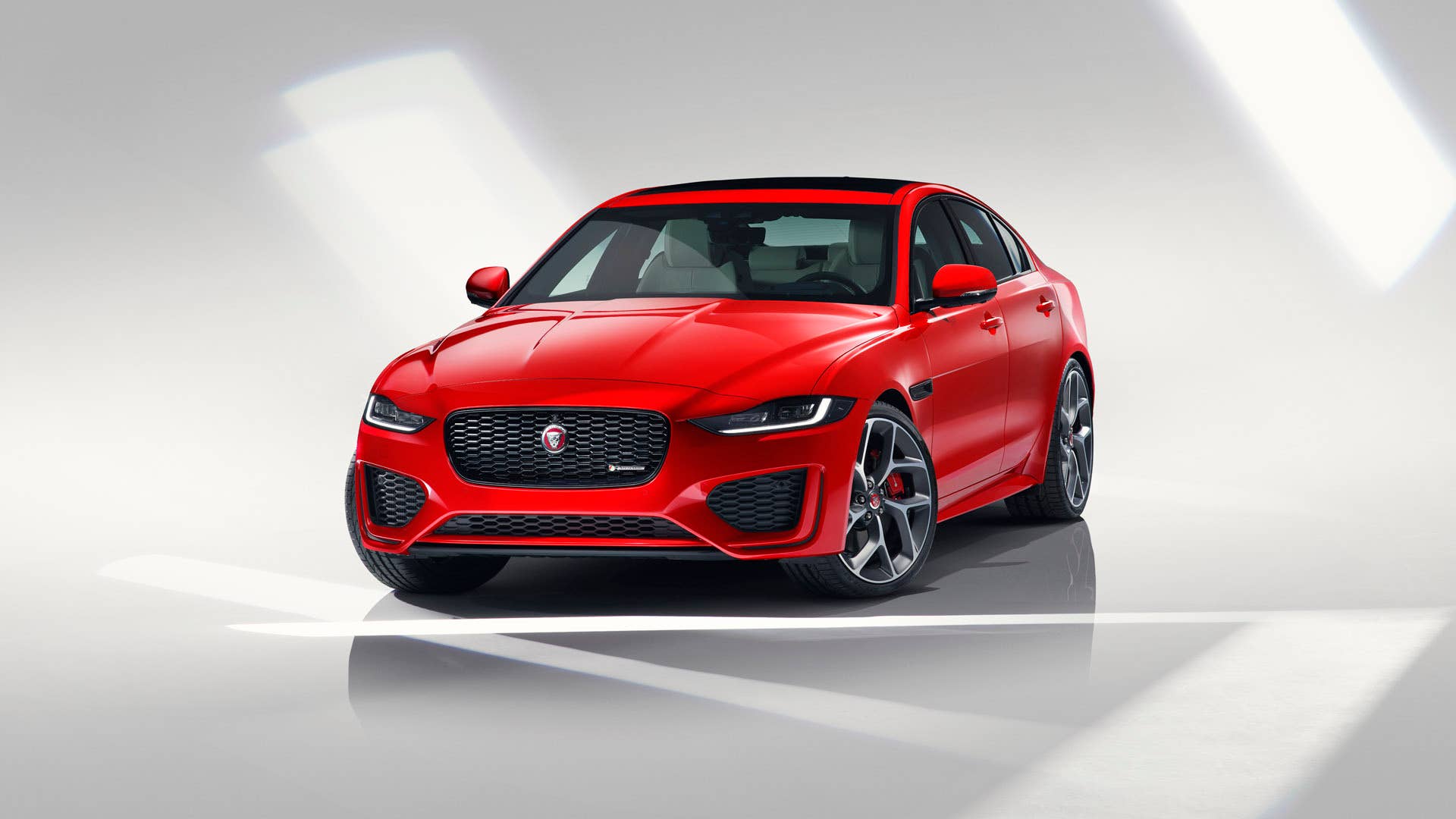 2020 Jaguar XE