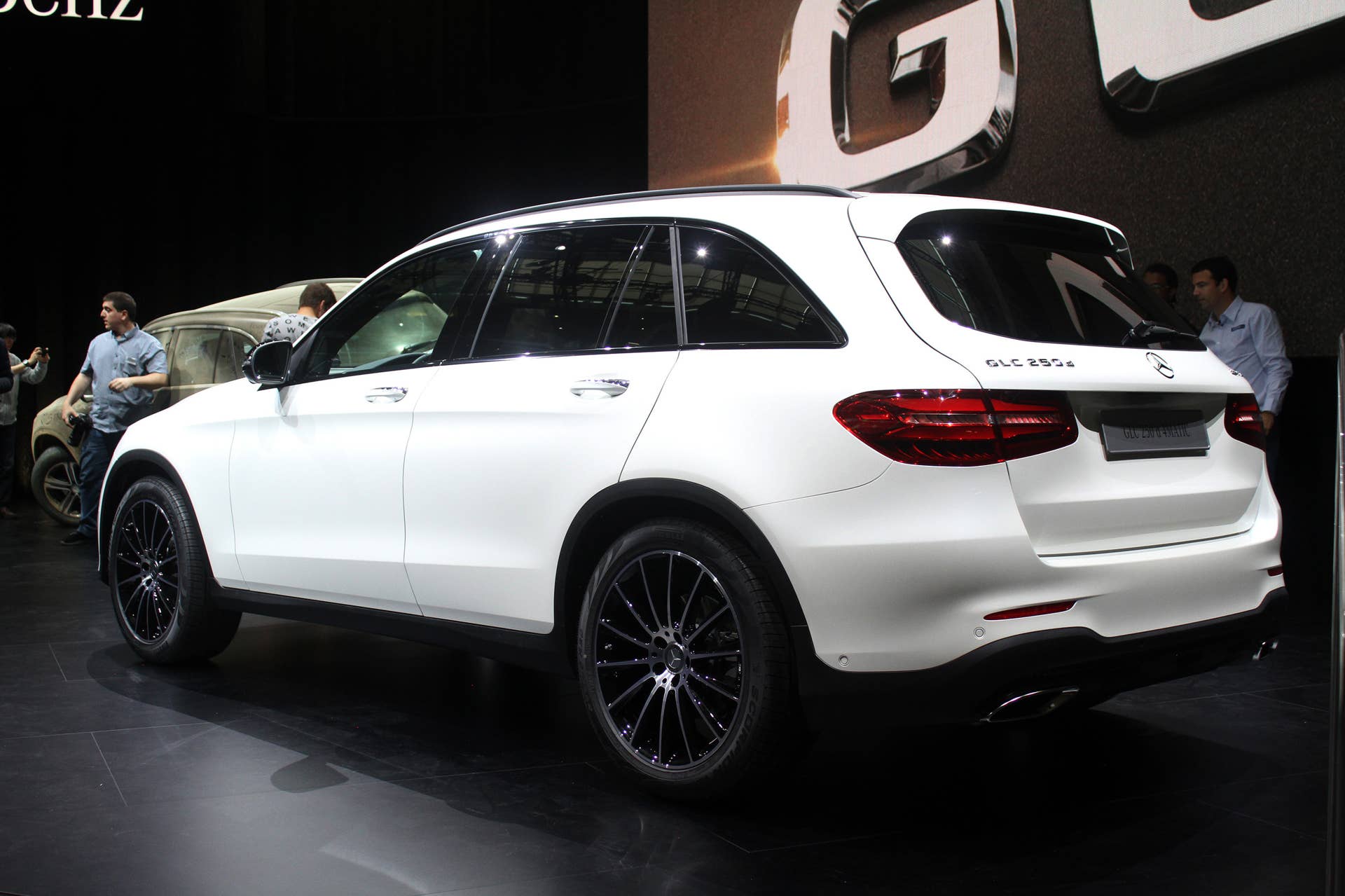 2016 Mercedes-Benz GLC 250d rear three-quarter.