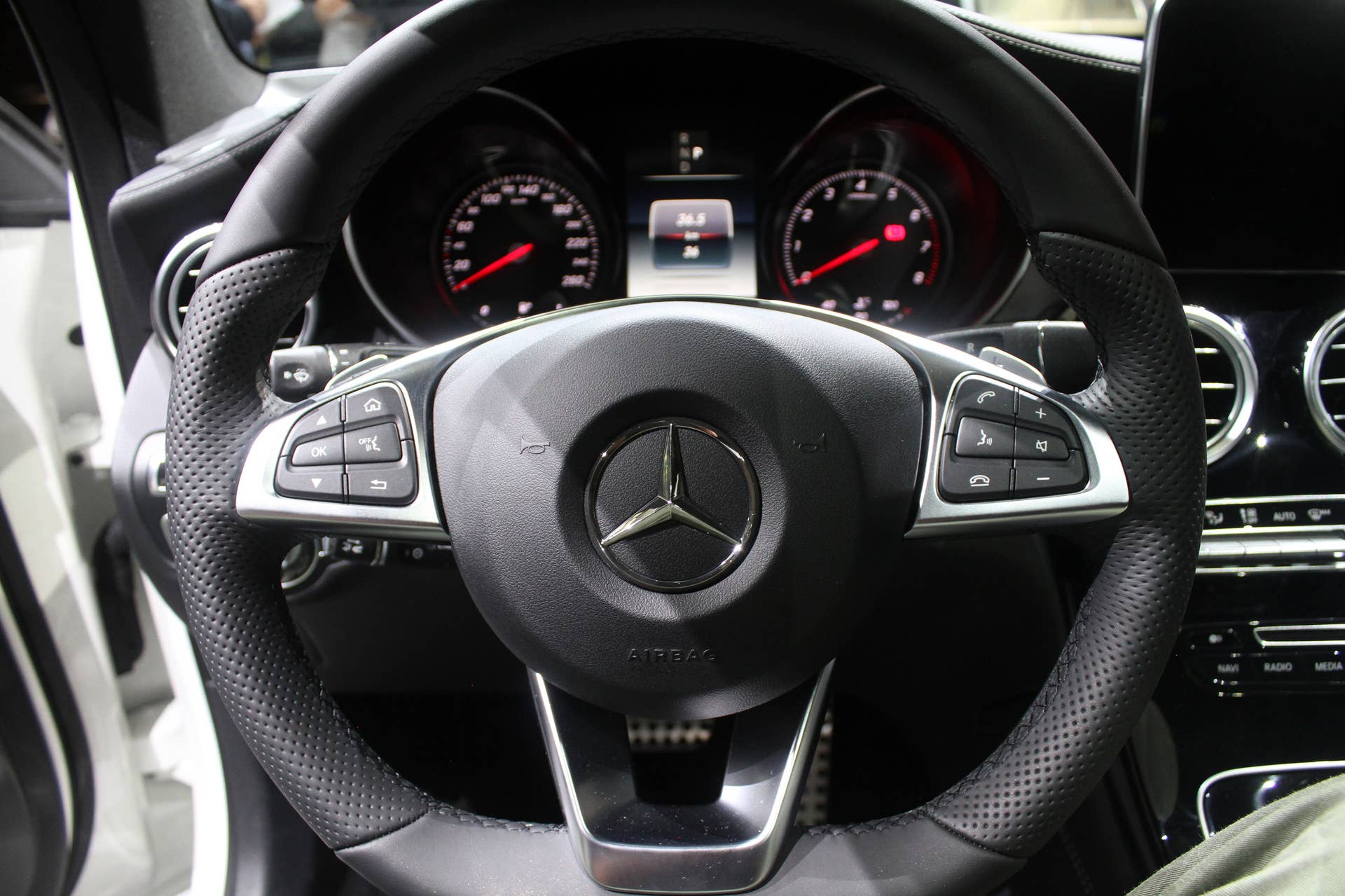 2016 Mercedes-Benz GLC 250d steering wheel.