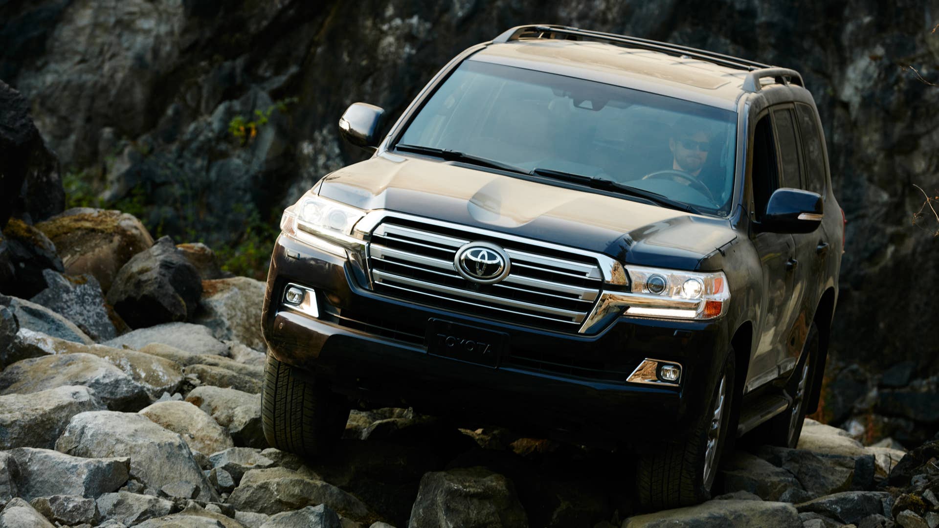 2018 Toyota Land Cruiser