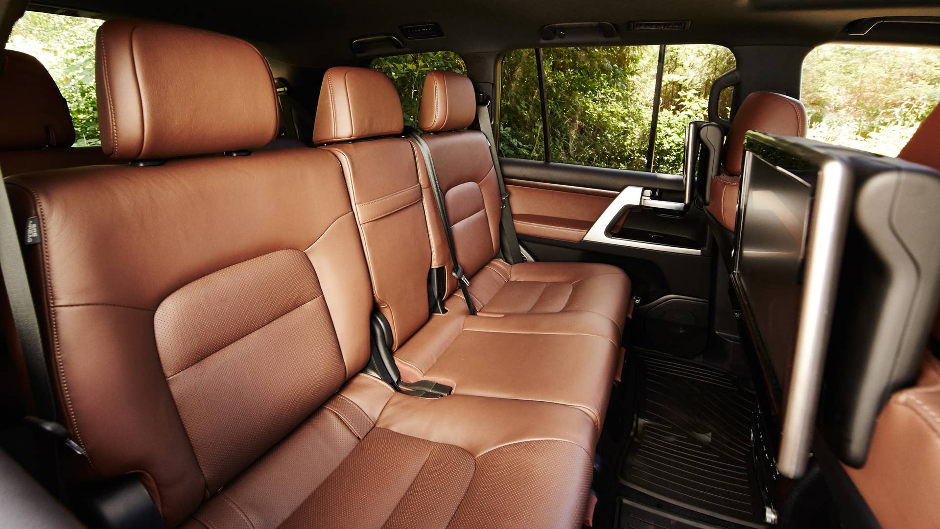 2018 Toyota Land Cruiser