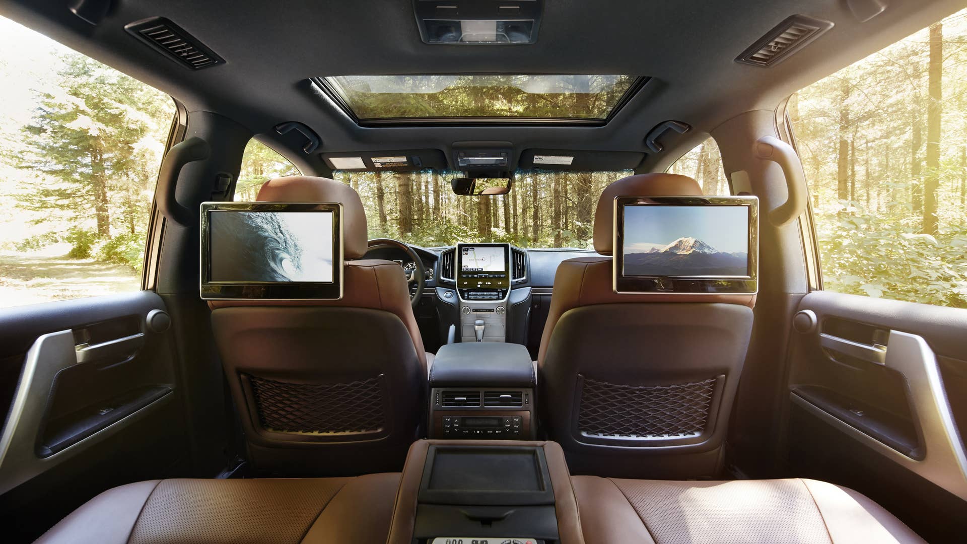 2018 Toyota Land Cruiser