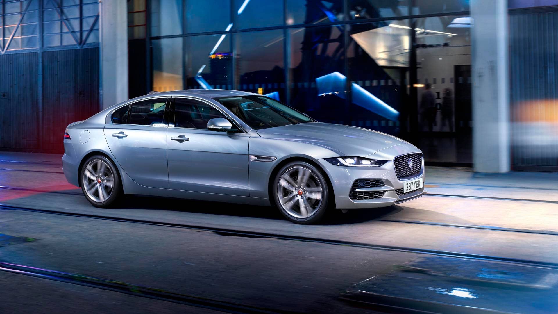 2020 Jaguar XE