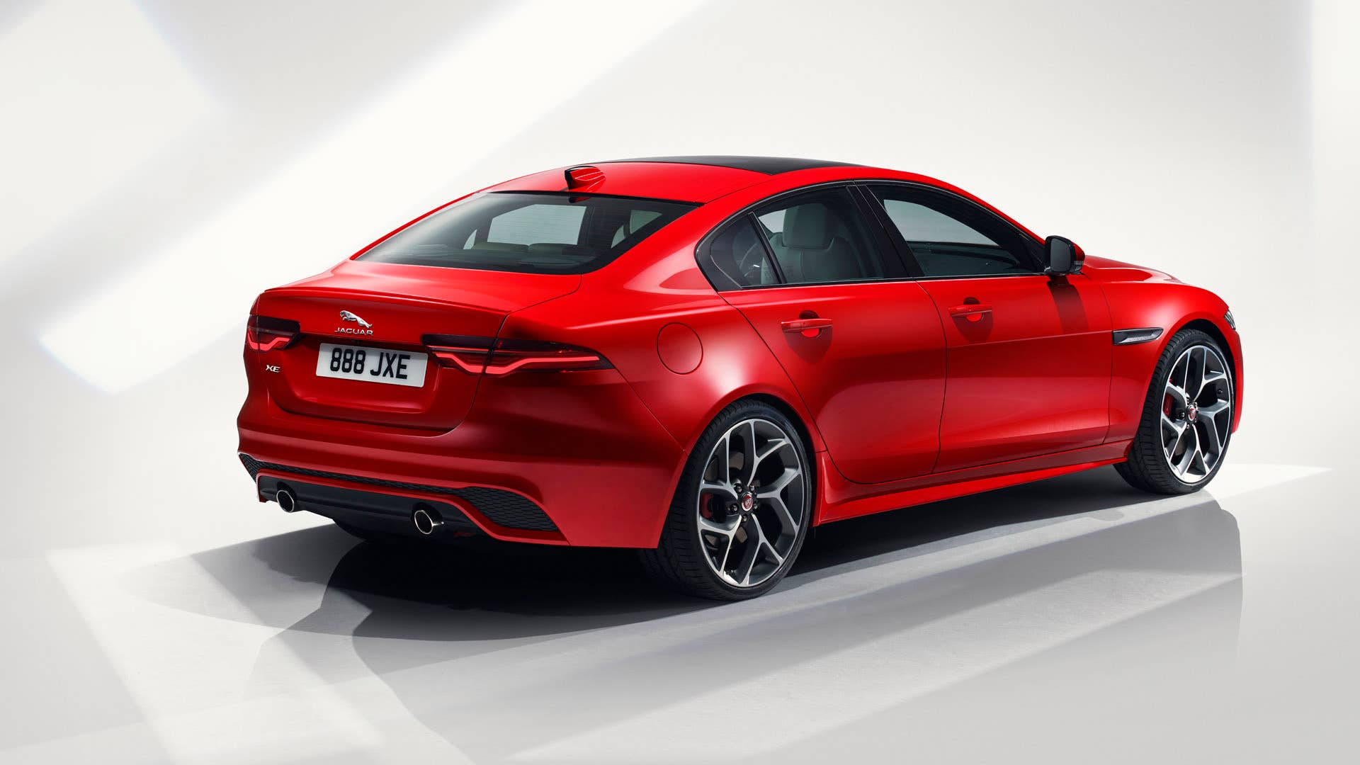2020 Jaguar XE