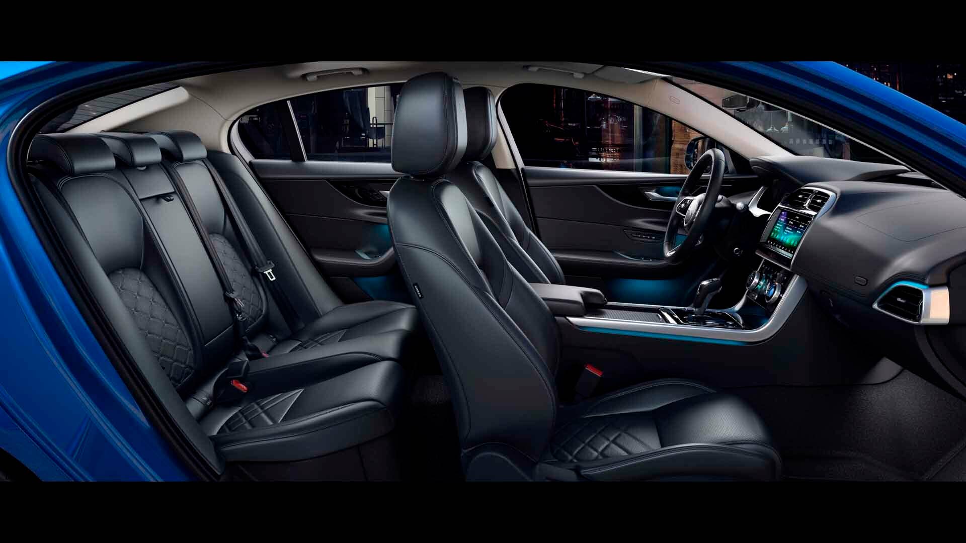 2020 Jaguar XE