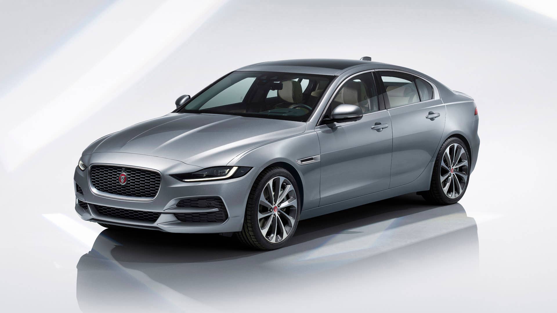 2020 Jaguar XE