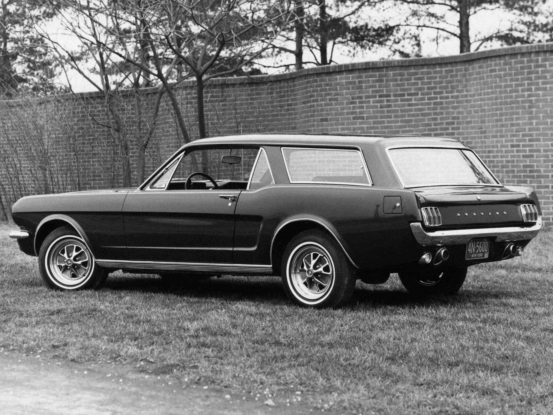 Intermeccanica Ford Mustang