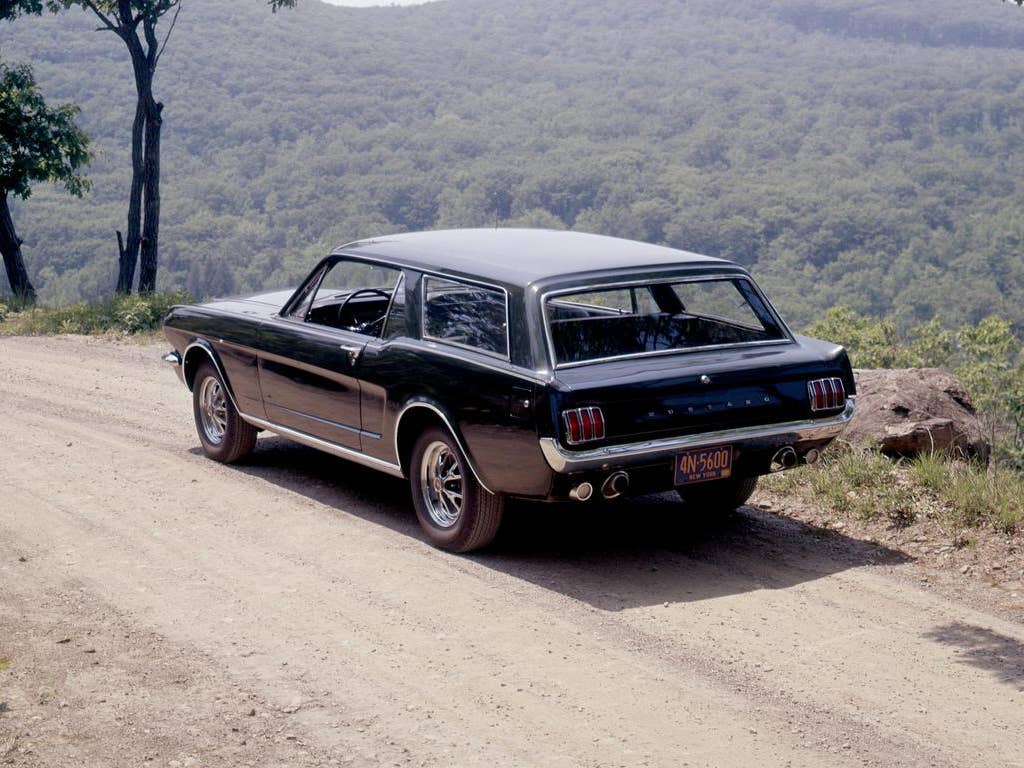 Intermeccanica Ford Mustang