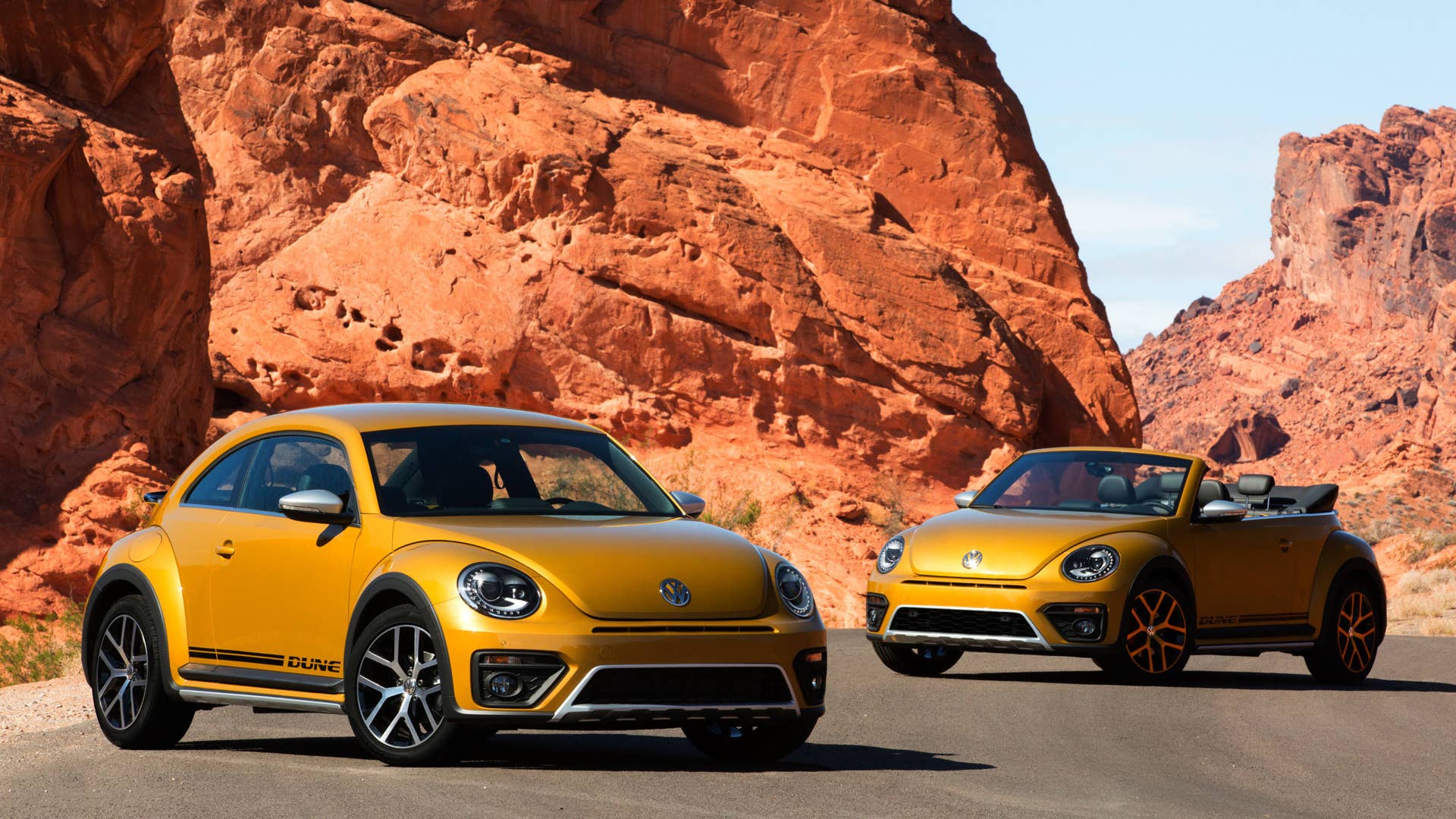 vw beetle dune coupe and convertible