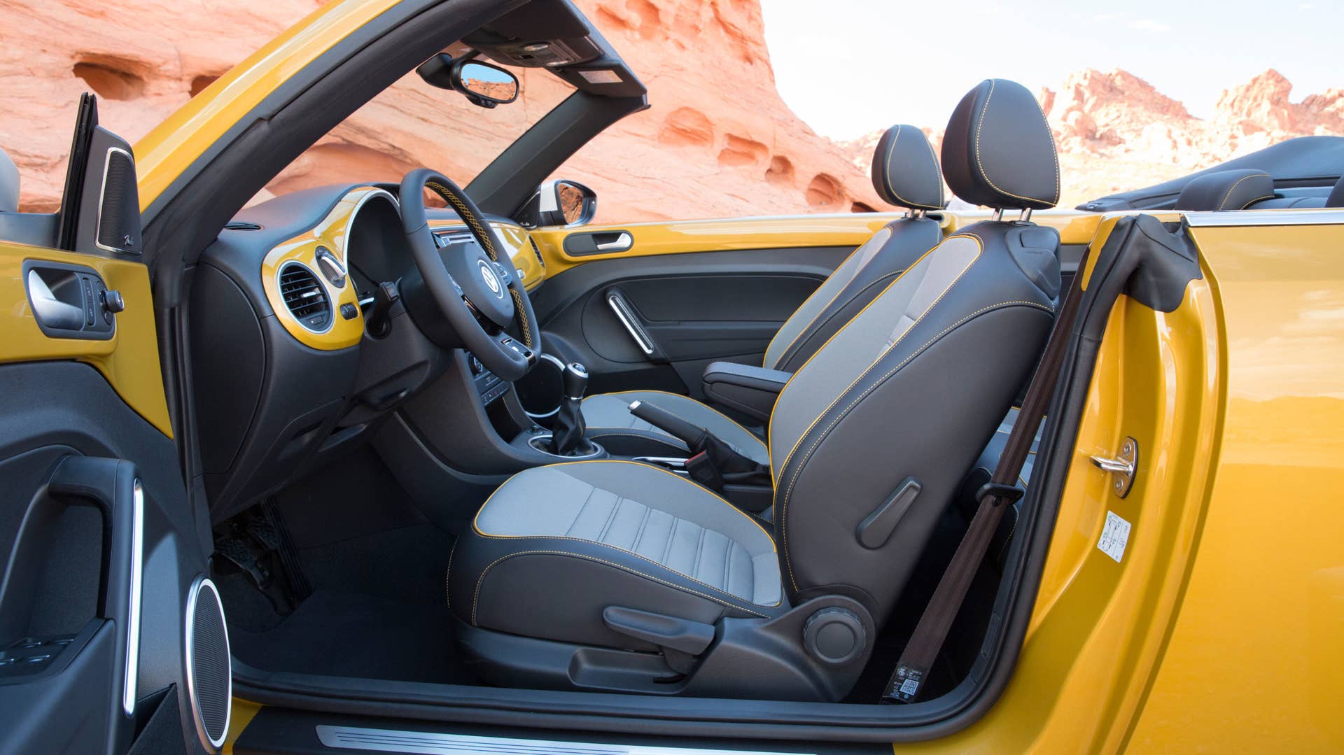 vw beetle dune interior door open