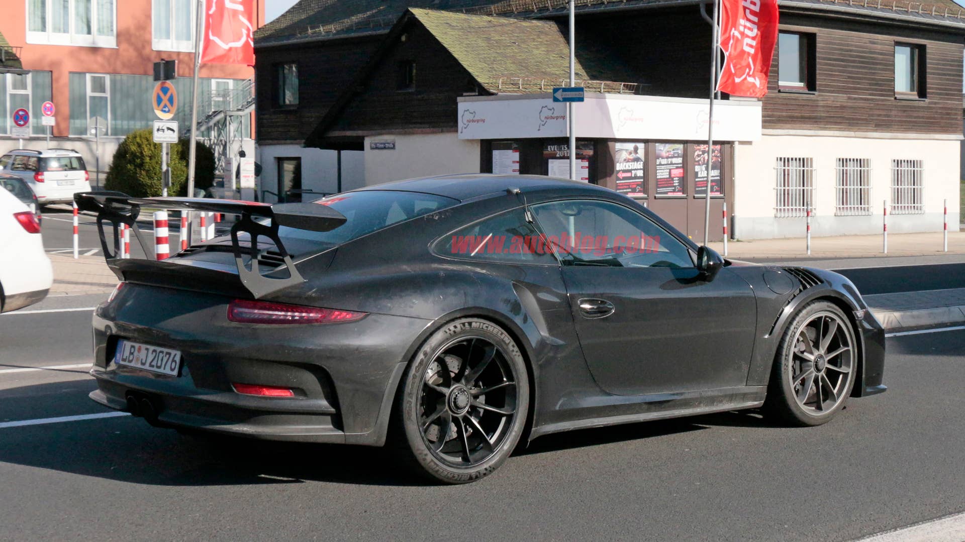 2018 Porsche 911 GT3 RS spy shots