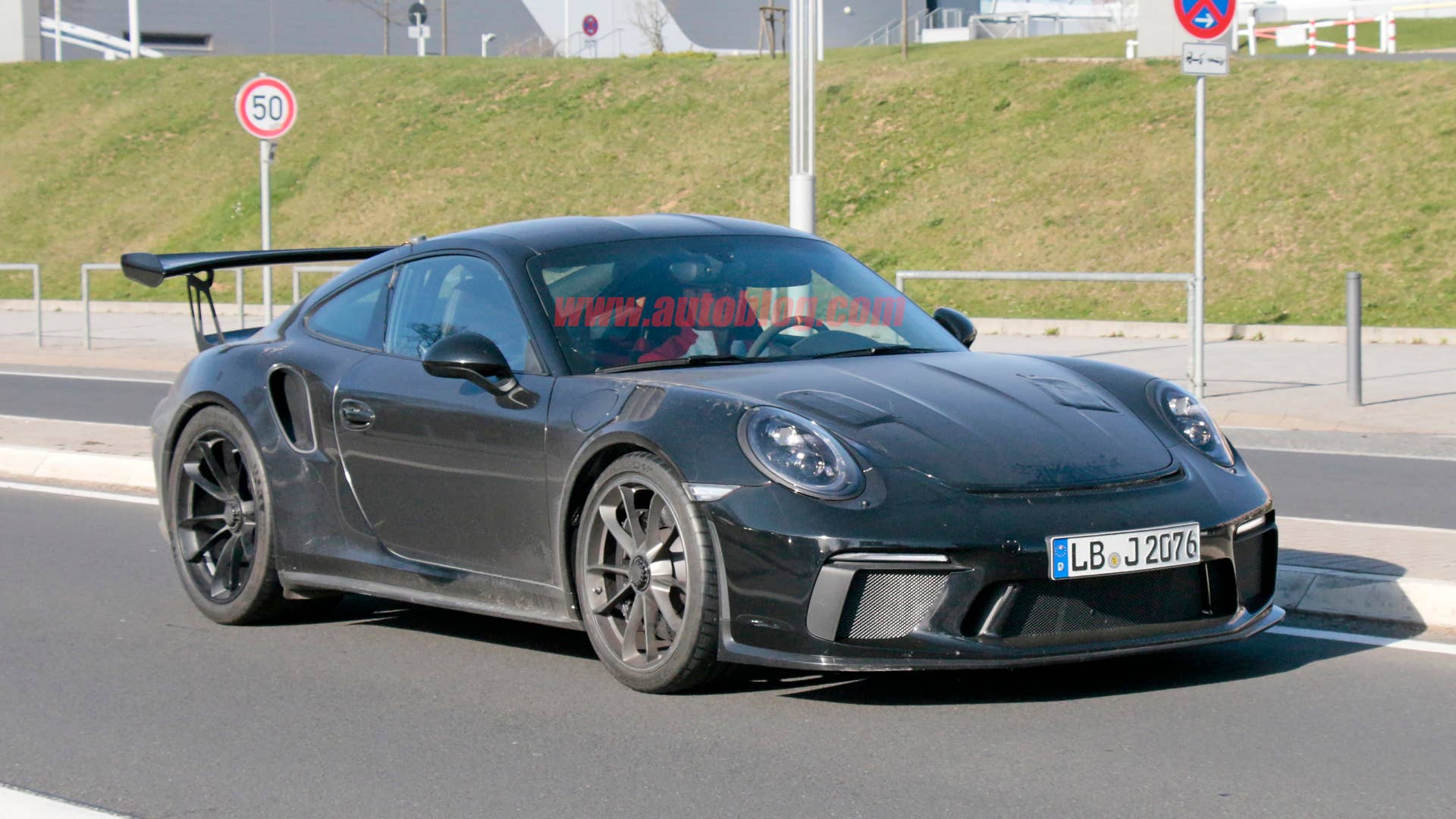 2018 Porsche 911 GT3 RS spy shots