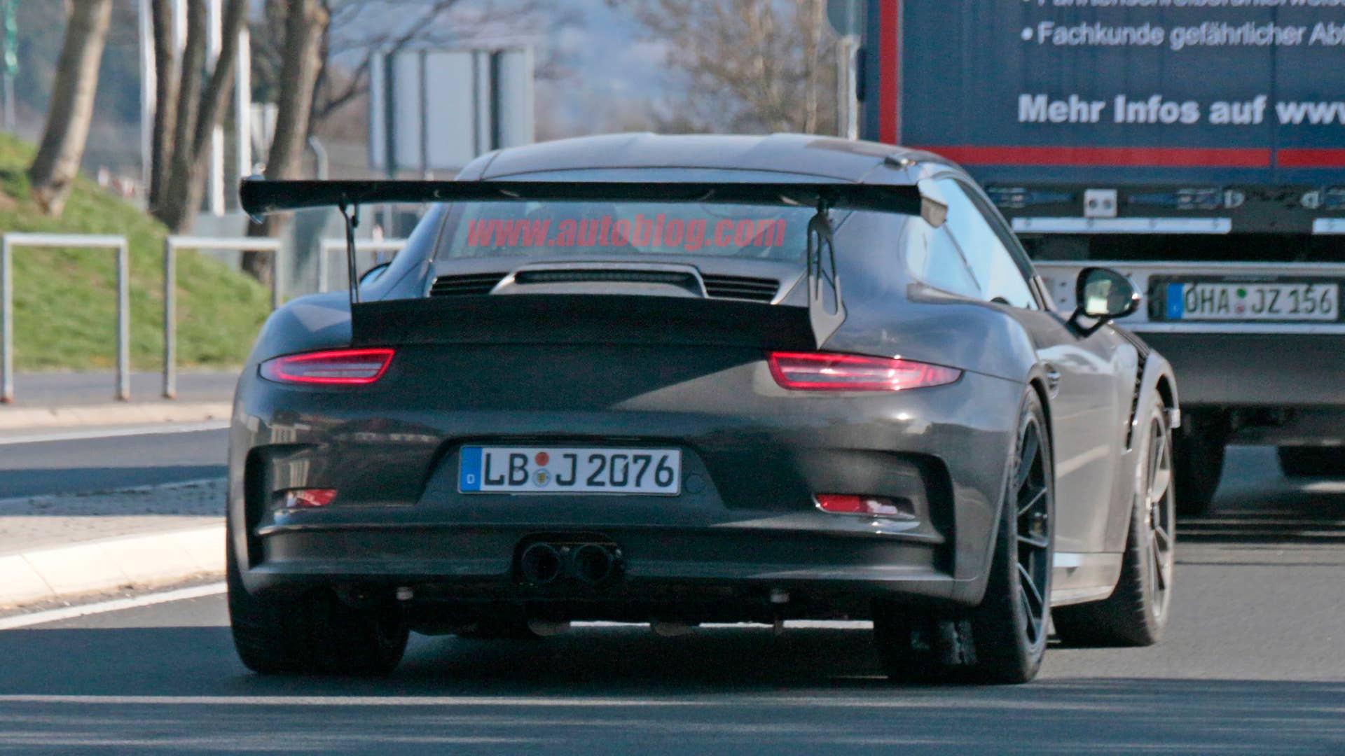 2018 Porsche 911 GT3 RS spy shots