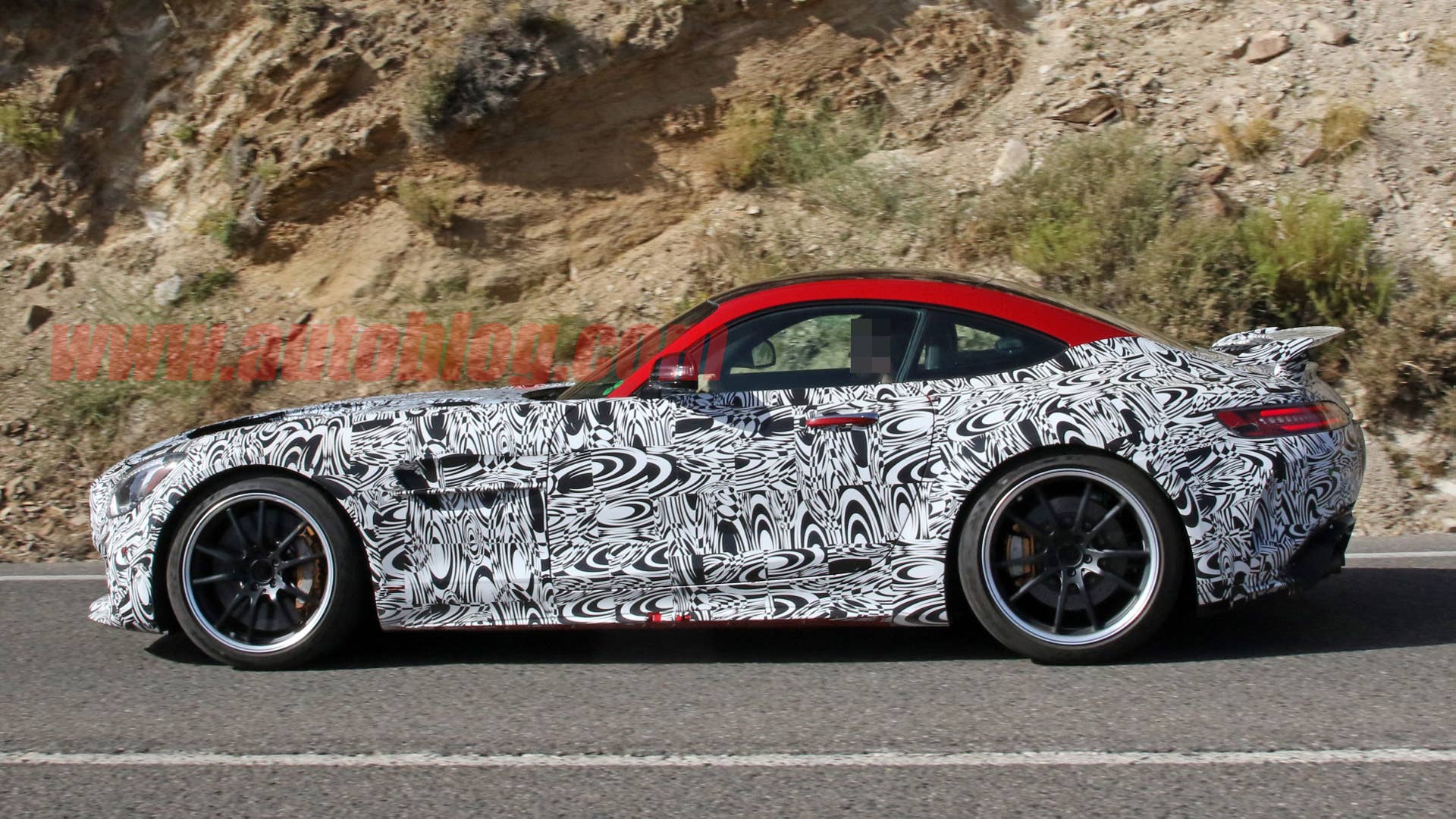 Mercedes-AMG GT R Black Series in camouflage