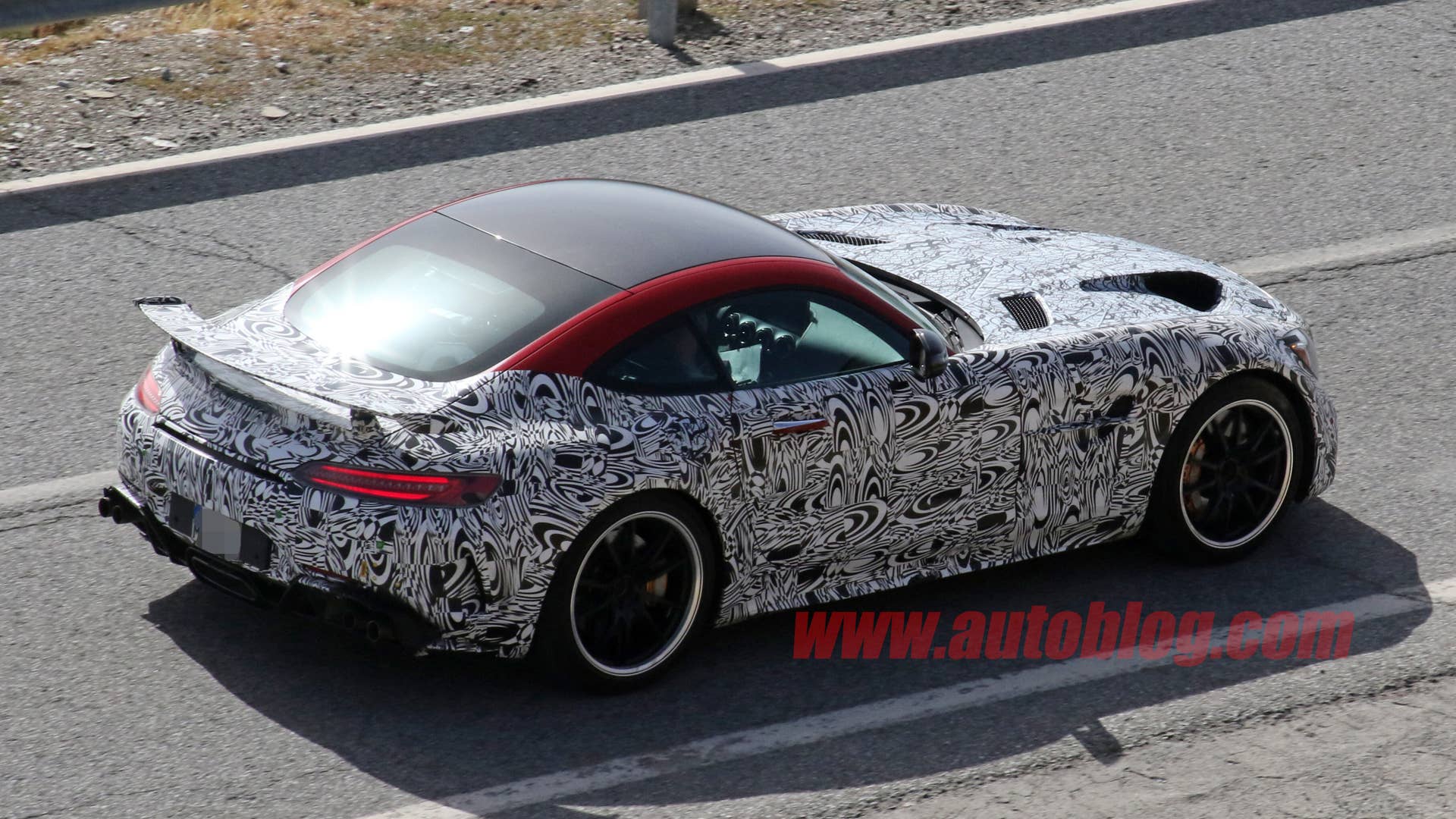 Mercedes-AMG GT R Black Series in camouflage
