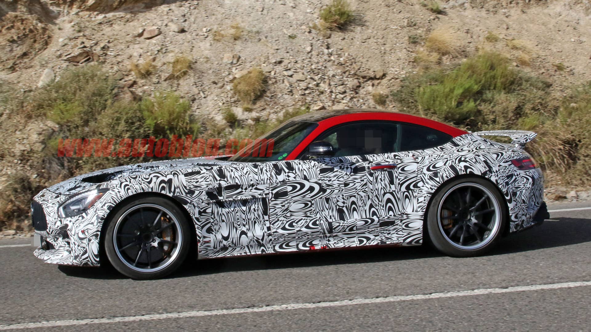 Mercedes-AMG GT R Black Series in camouflage