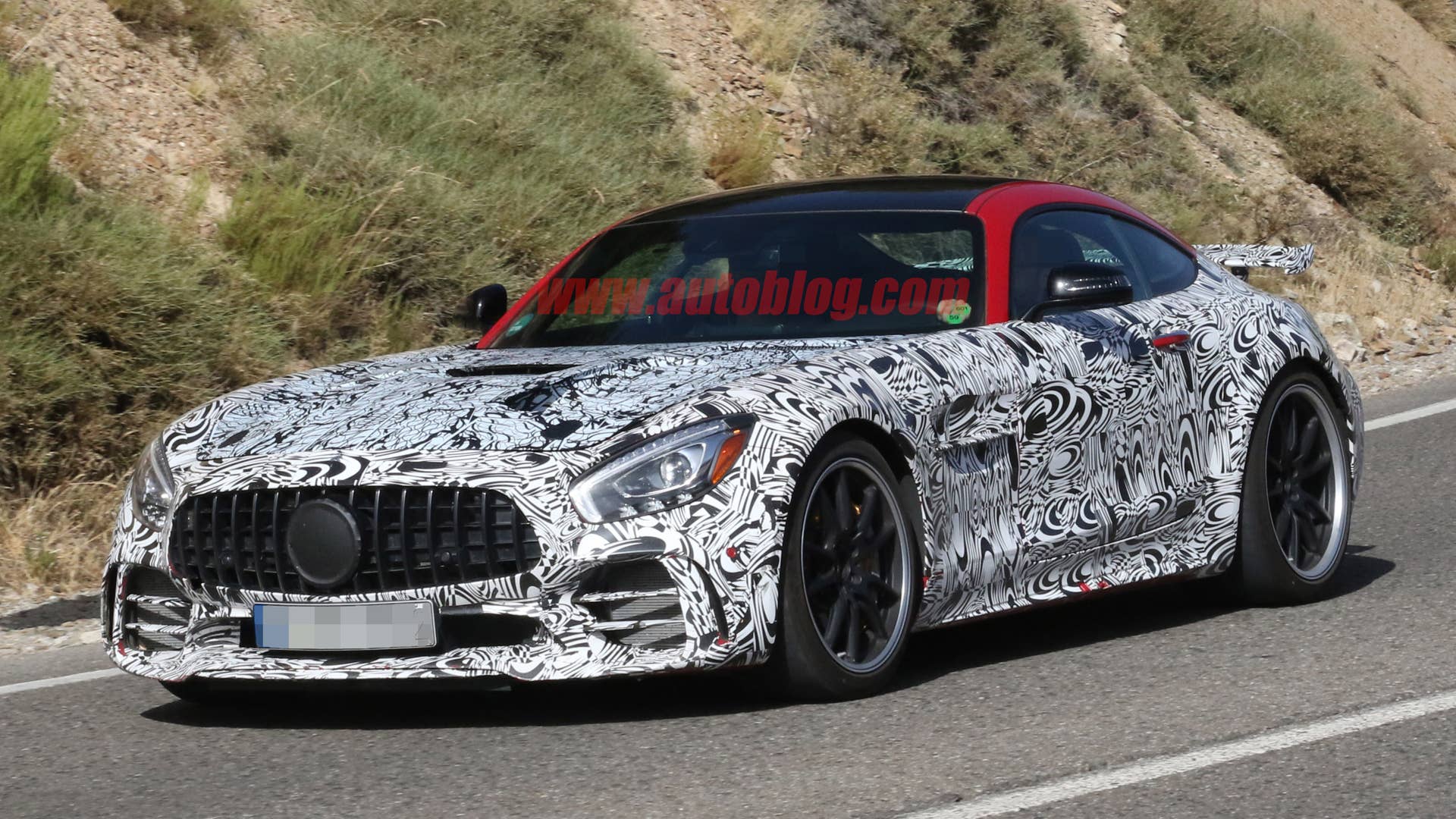 Mercedes-AMG GT R Black Series in camouflage