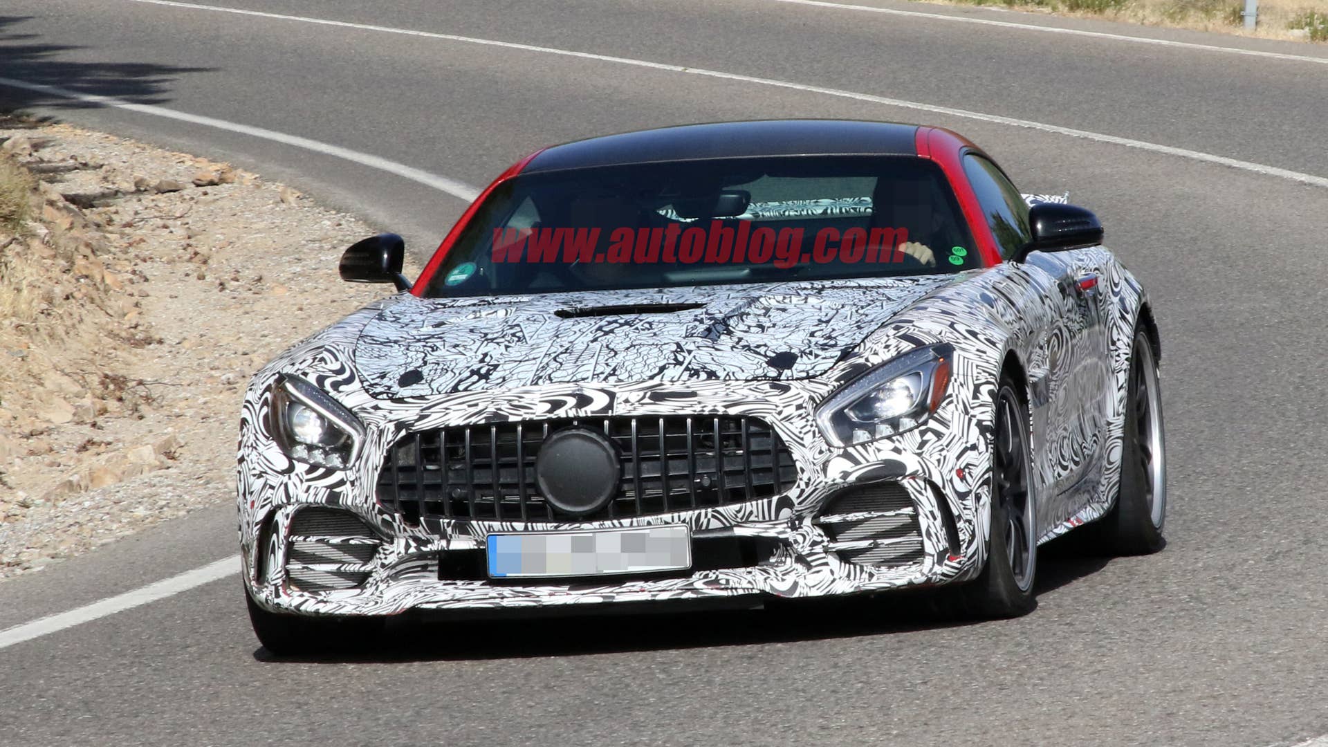 Mercedes-AMG GT R Black Series in camouflage
