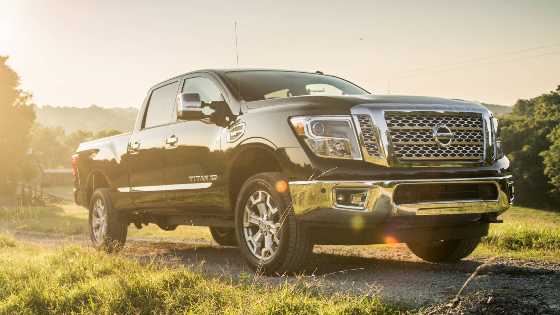 2019 Nissan Titan XD exterior