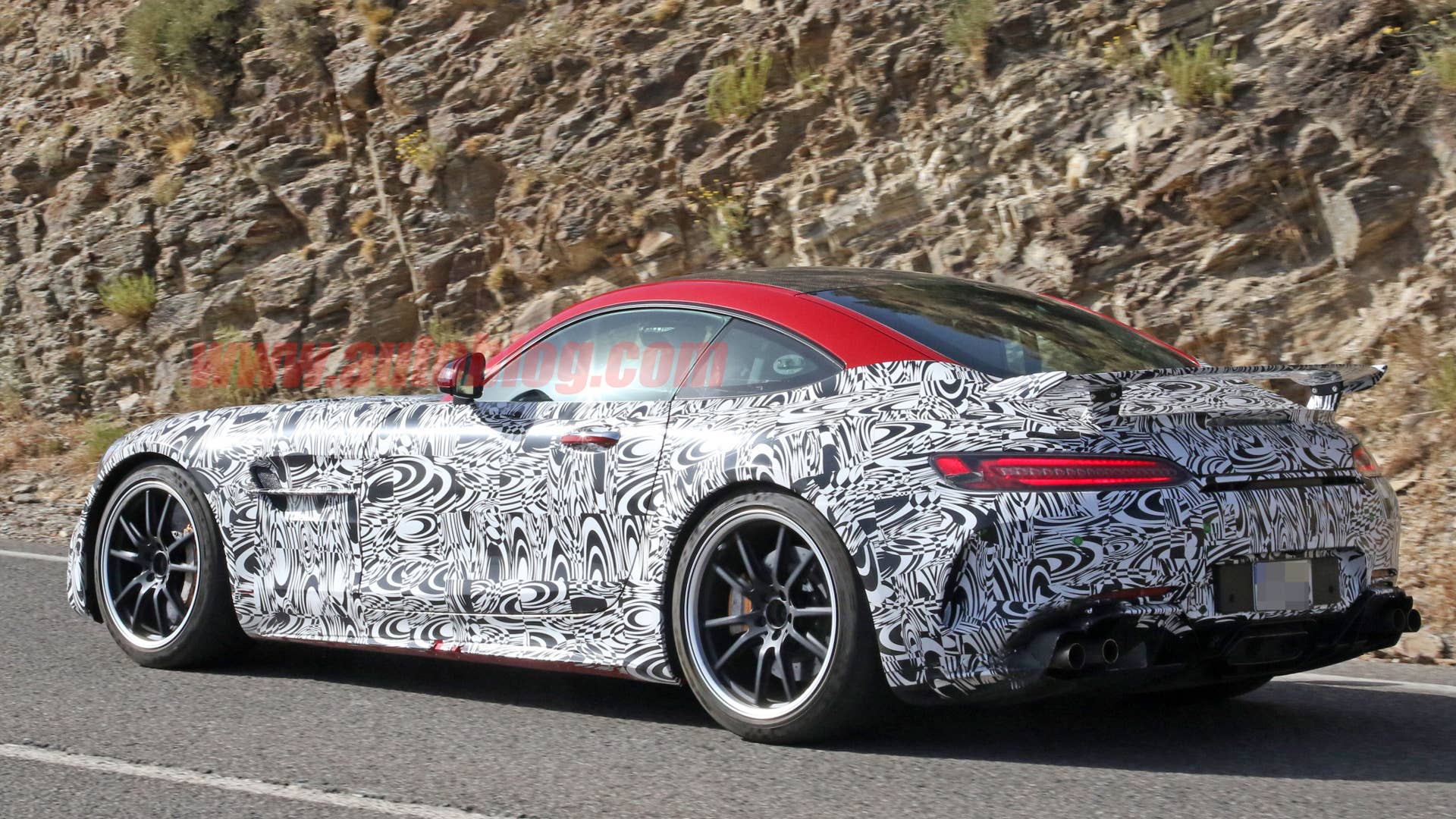 Mercedes-AMG GT R Black Series in camouflage