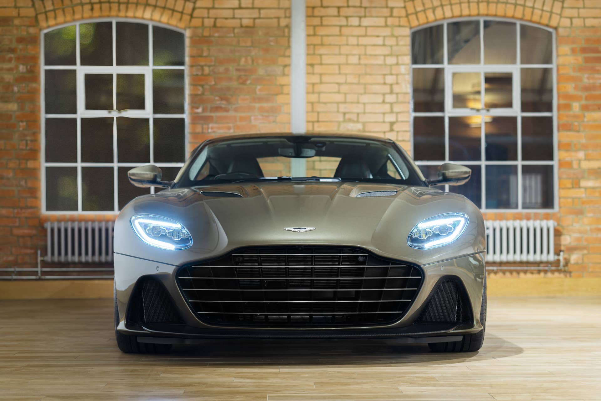 Aston Martin 'On Her Majesty's Secret Service' DBS Superleggera