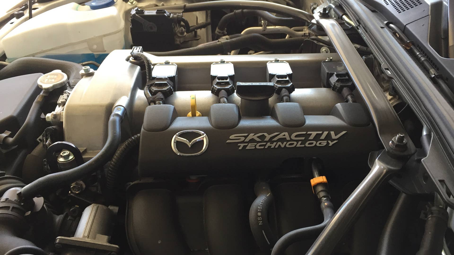 2016 Mazda MX-5 Miata Club engine bay
