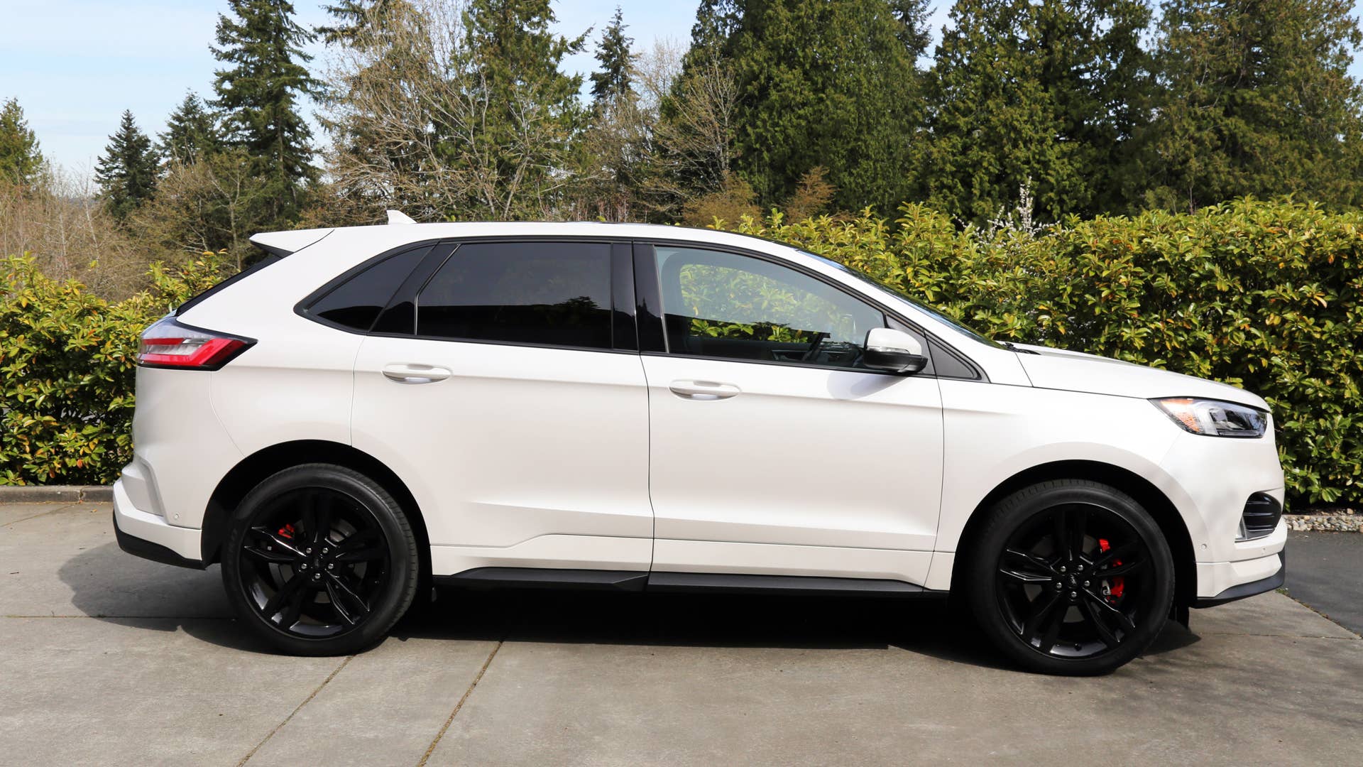 2019 Ford Edge ST