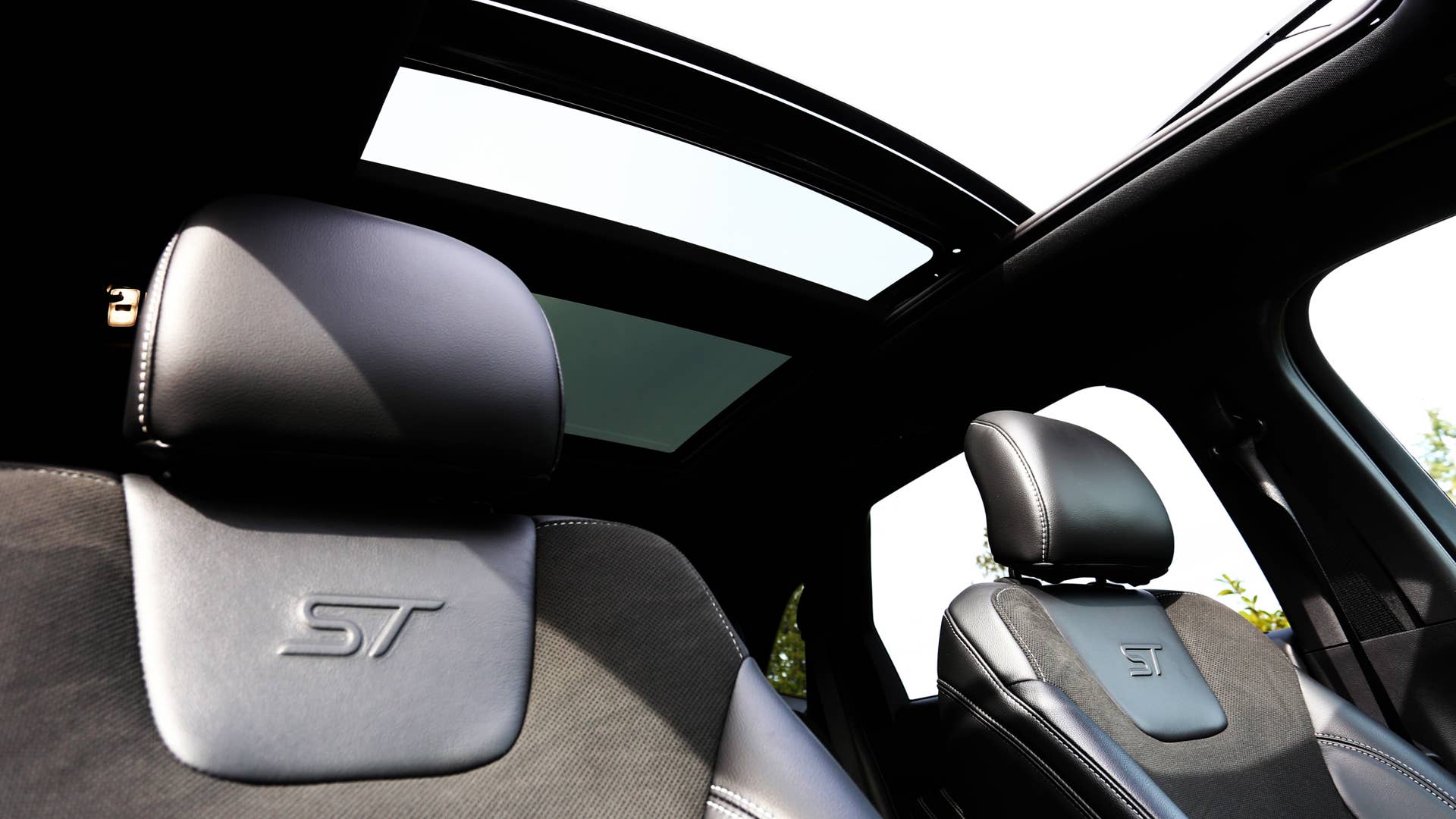2019 Ford Edge ST