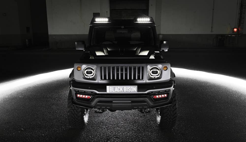 Suzuki Jimny Black Bison