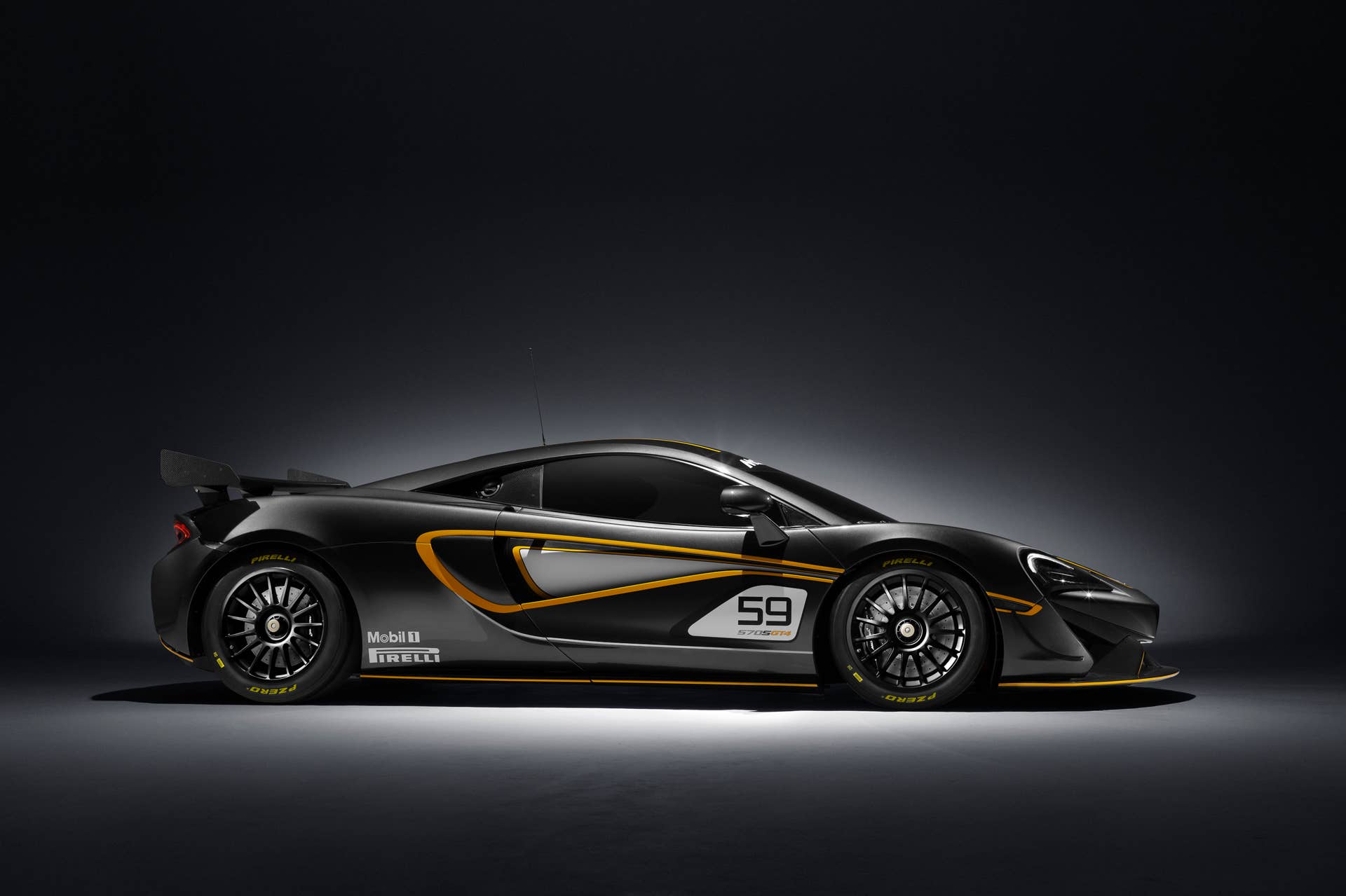 McLaren 570S GT4 profile