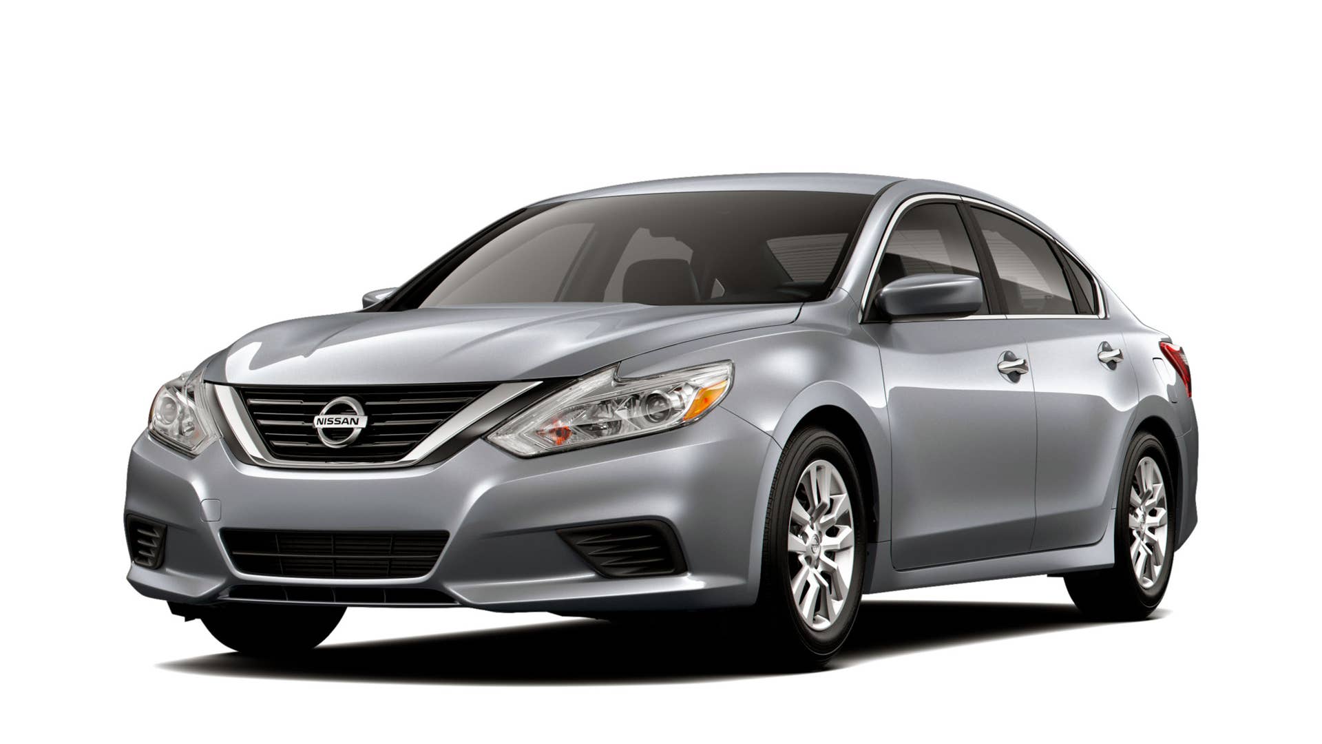 As Nissanâs top-selling sedan, Altima sets a high standard in its class. For the 2018 model year, all Altima models include Nissanâs advanced Automatic Emergency Braking (AEB) and Intelligent Forward Collision Warning (I-FCW).