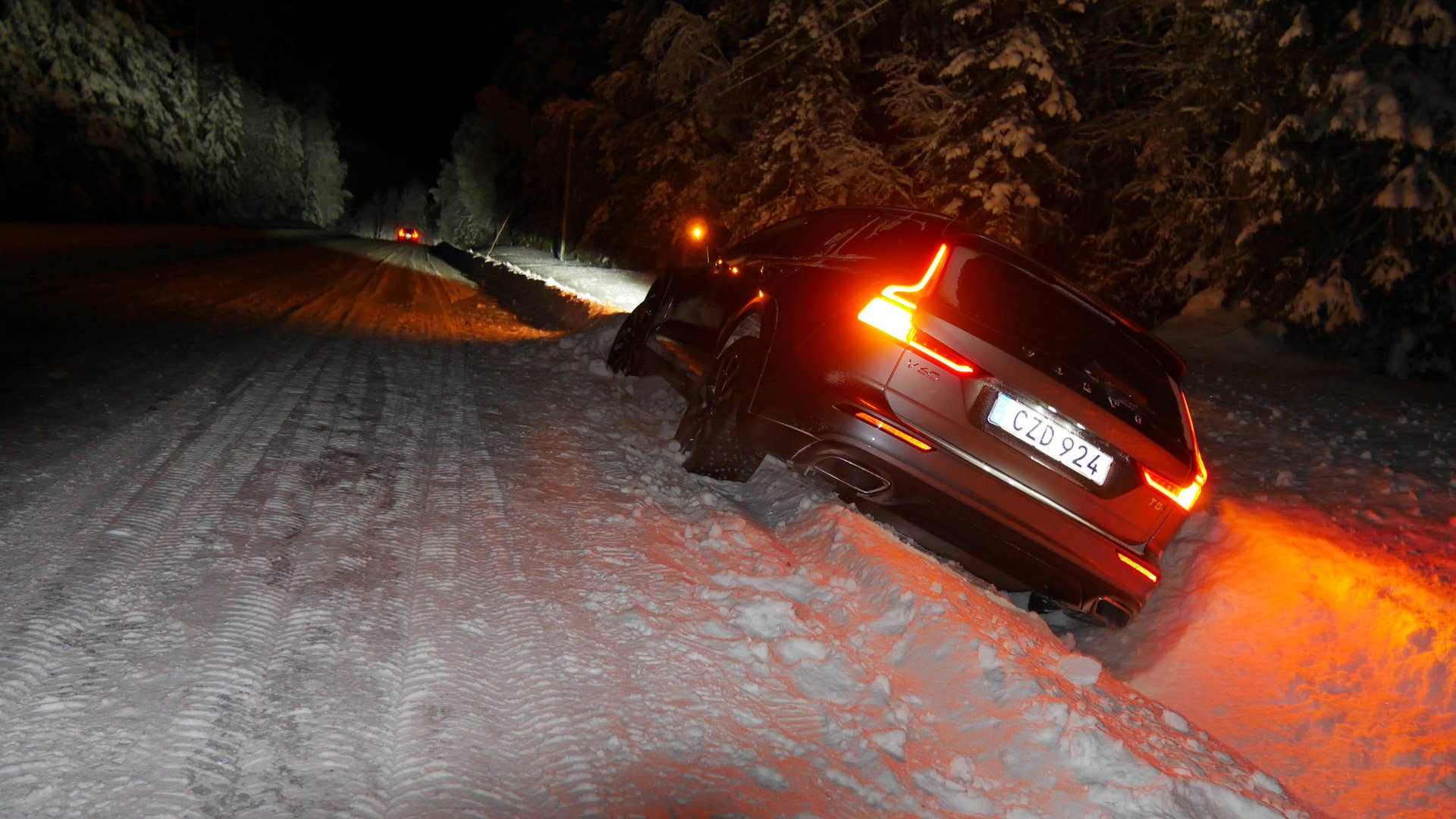 2020 Volvo V60 Cross Country in Luleå, Sweden