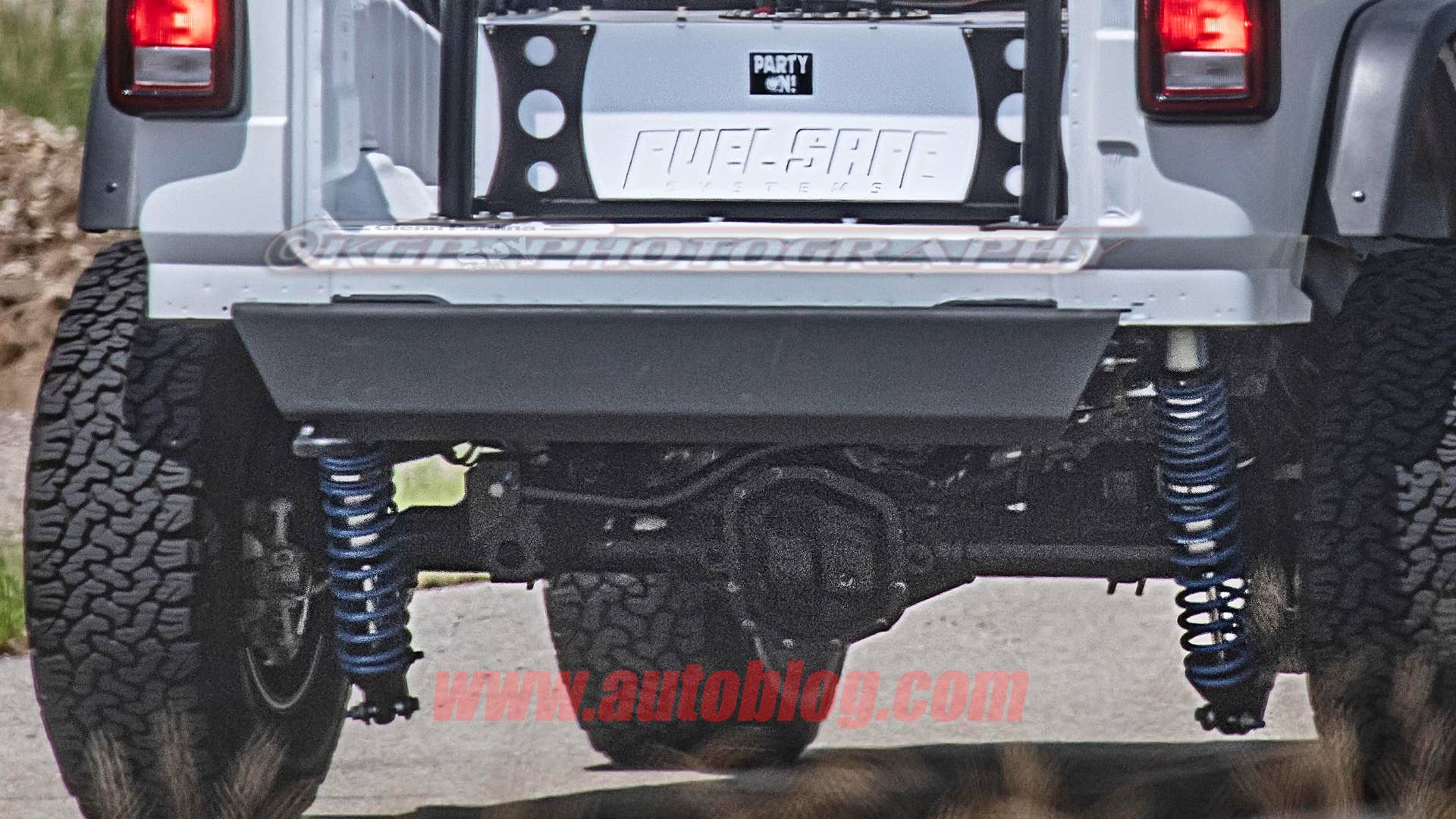 Jeep Wrangler custom off-roader